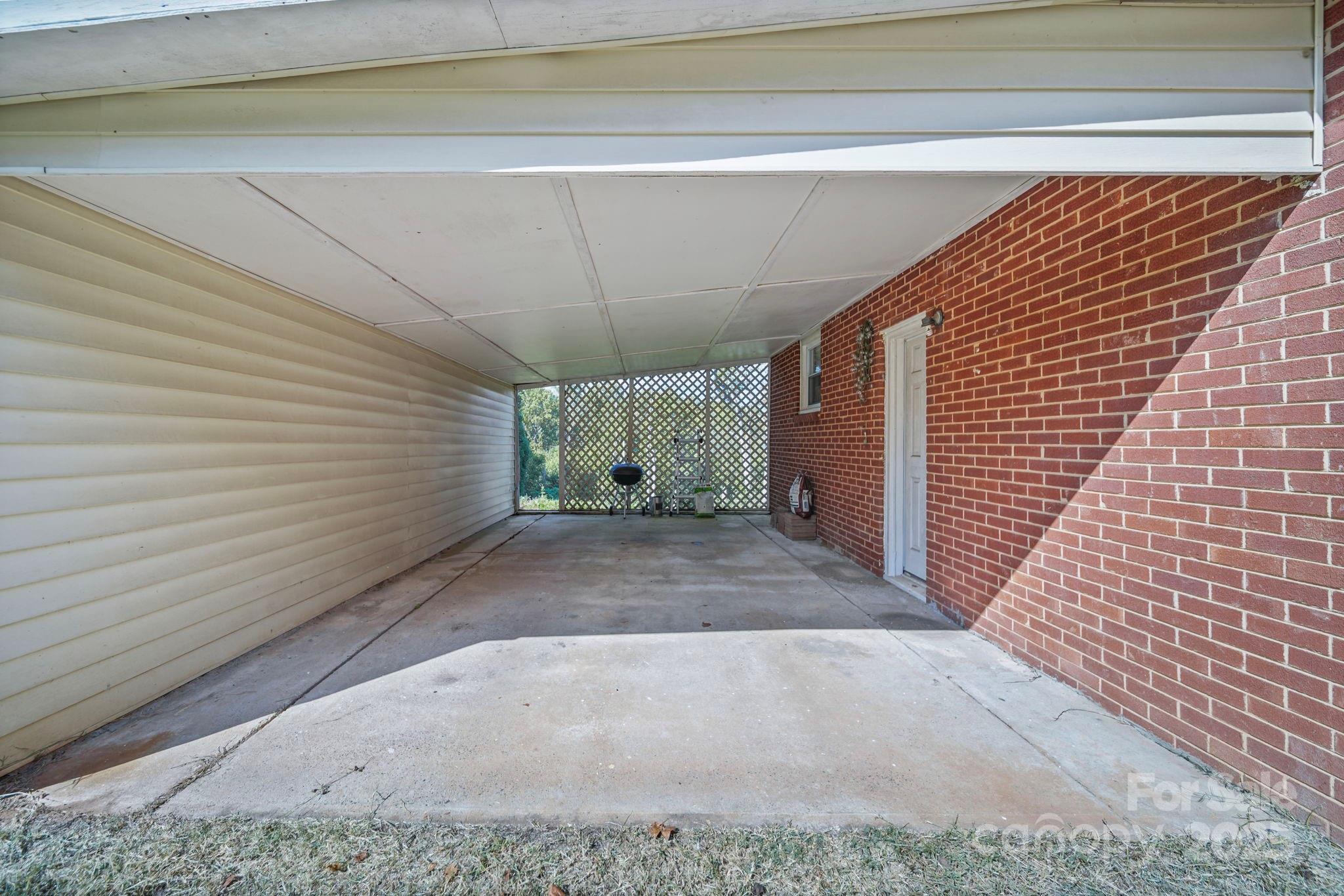 property viewer photo 22