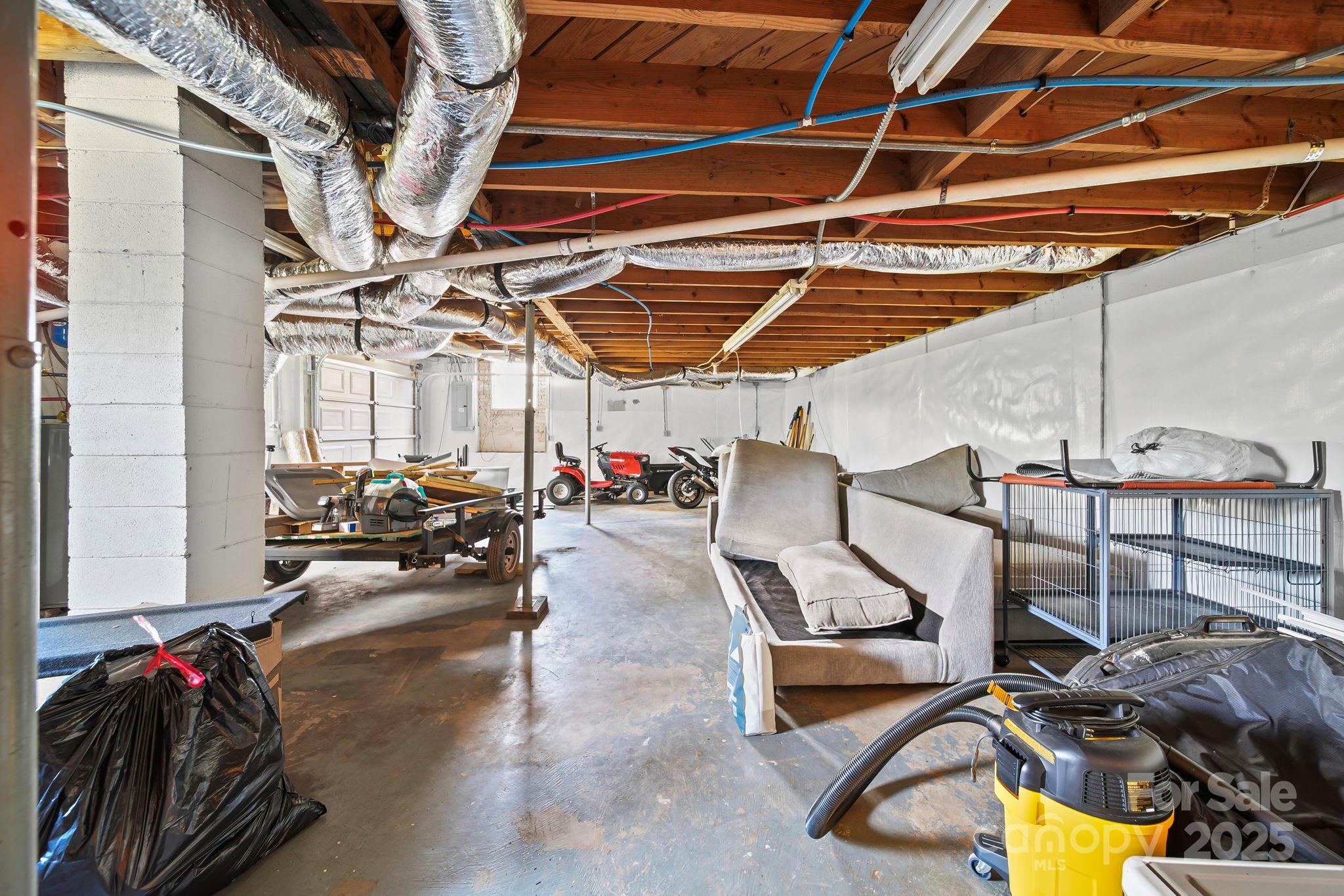 property viewer photo 24