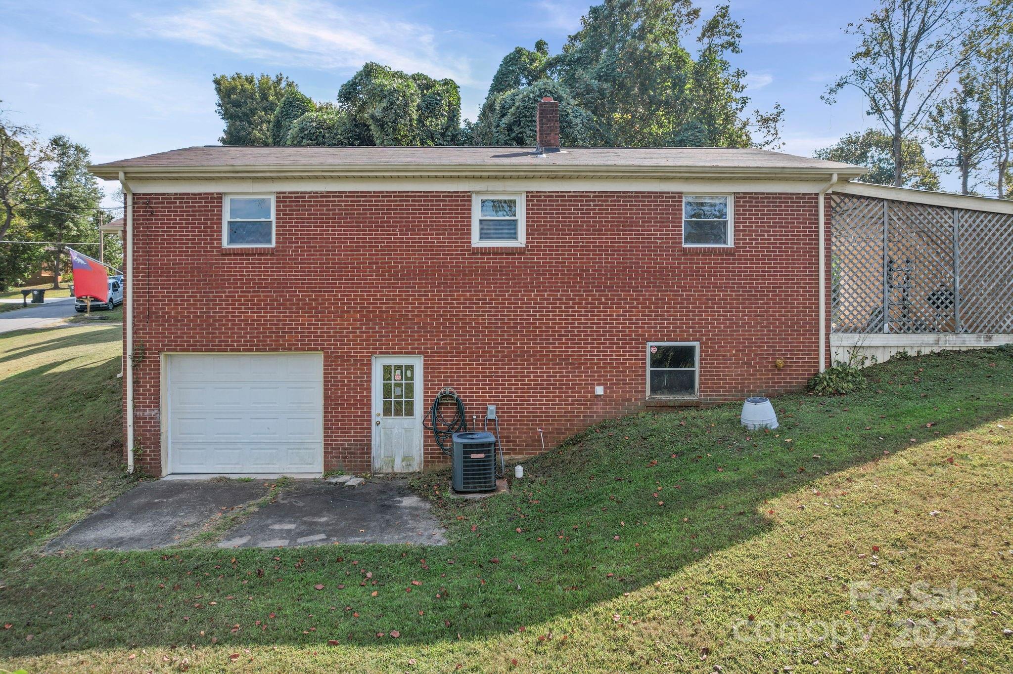 property viewer photo 27
