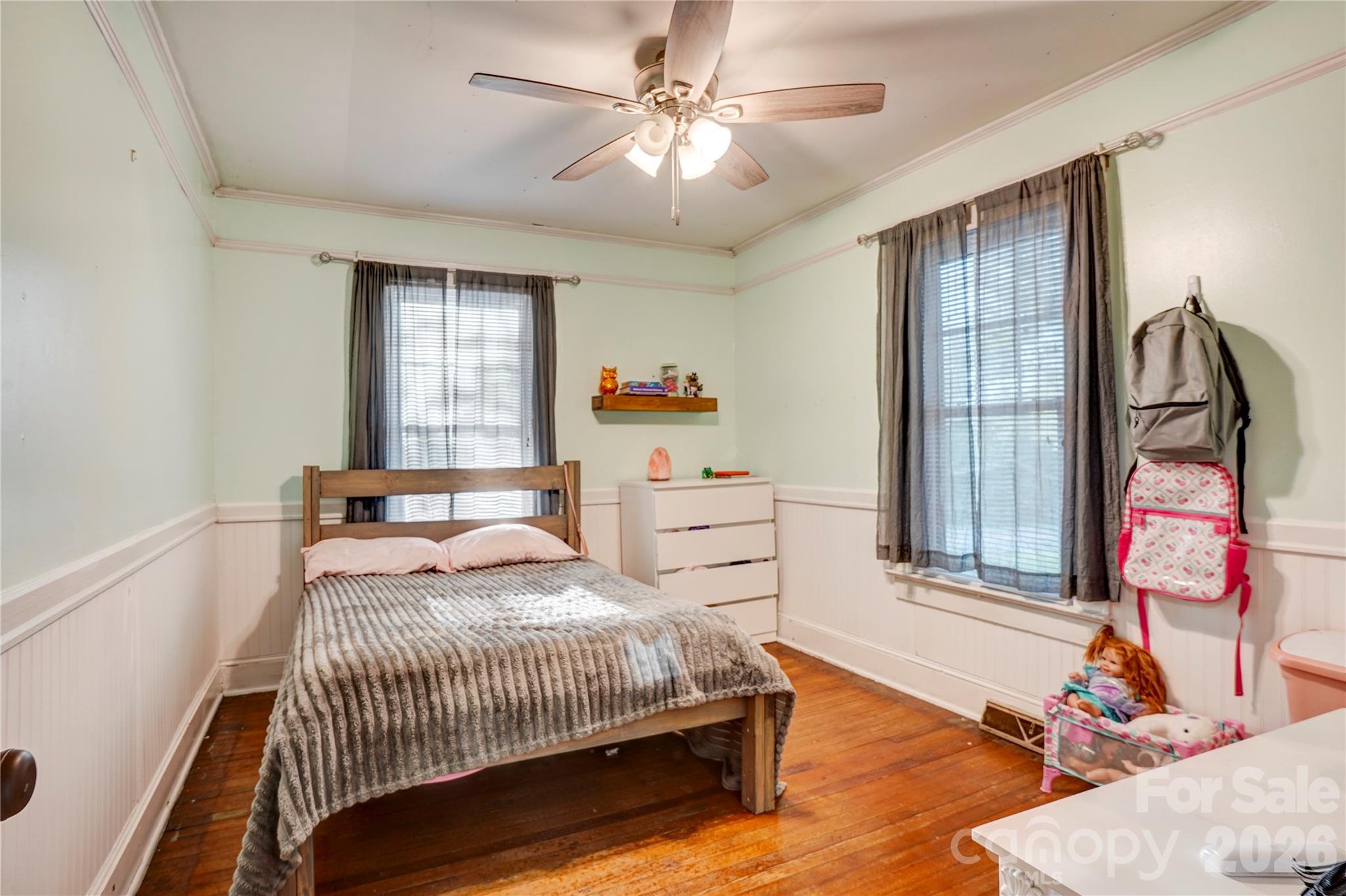 main property photo 17