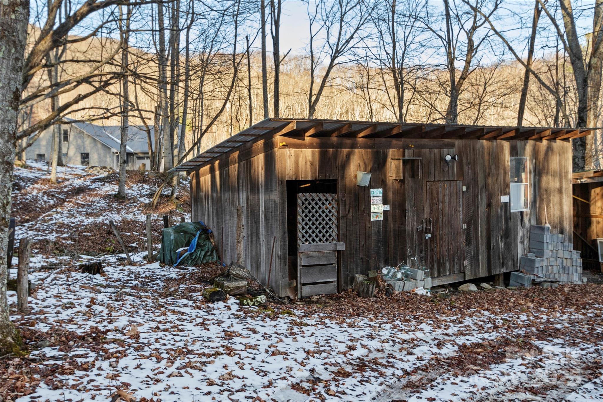 main property photo 6