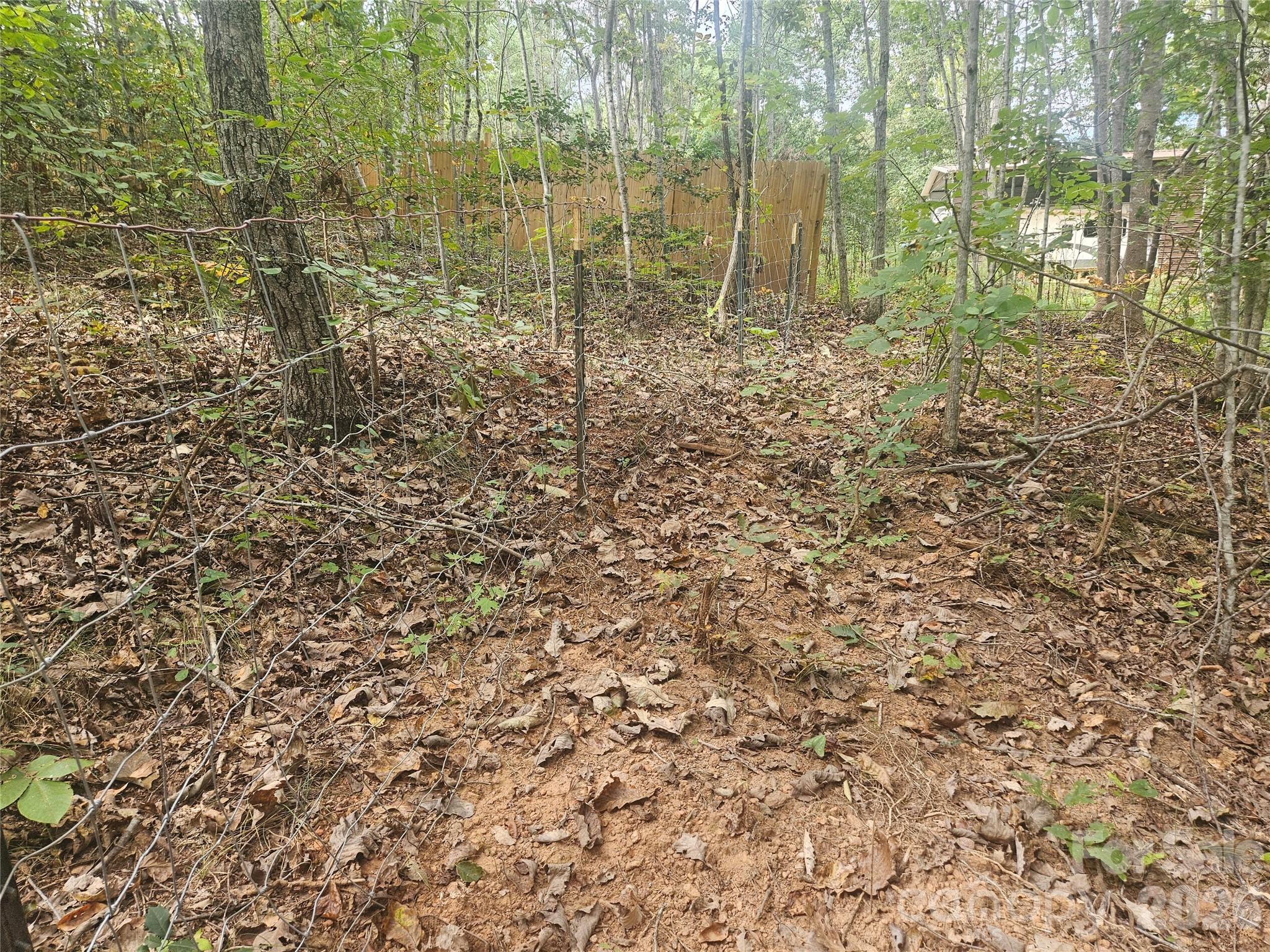 main property photo 11