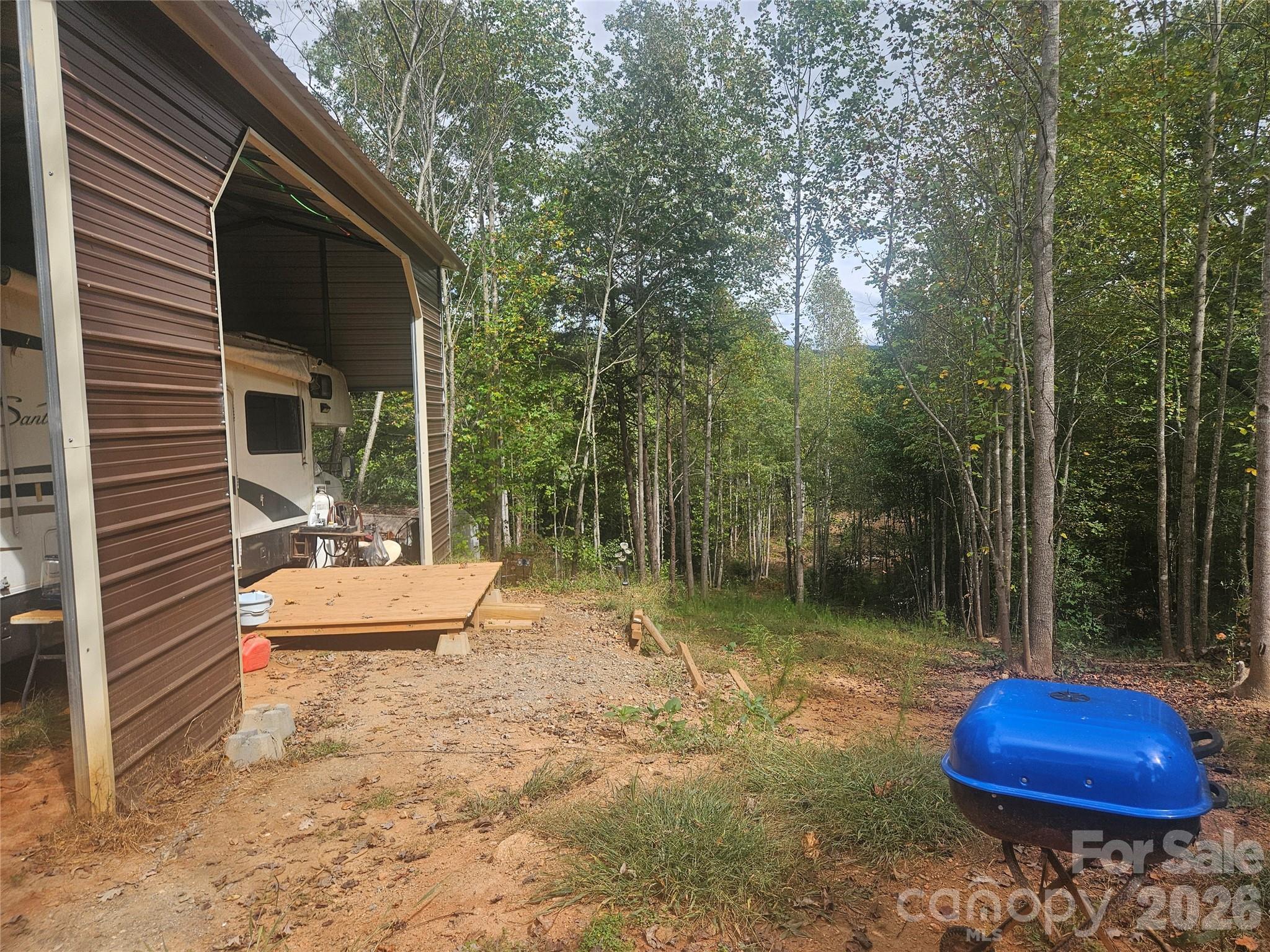 main property photo 17