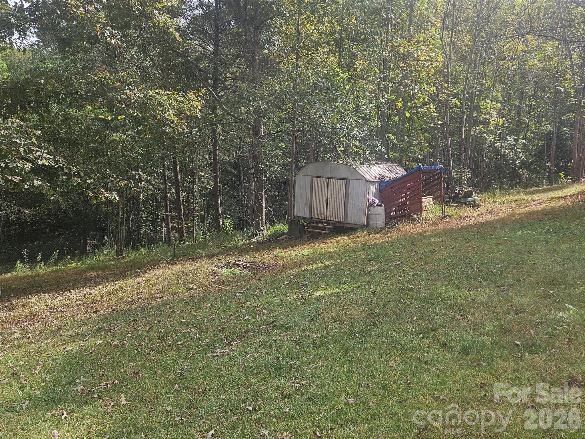 main property photo 20
