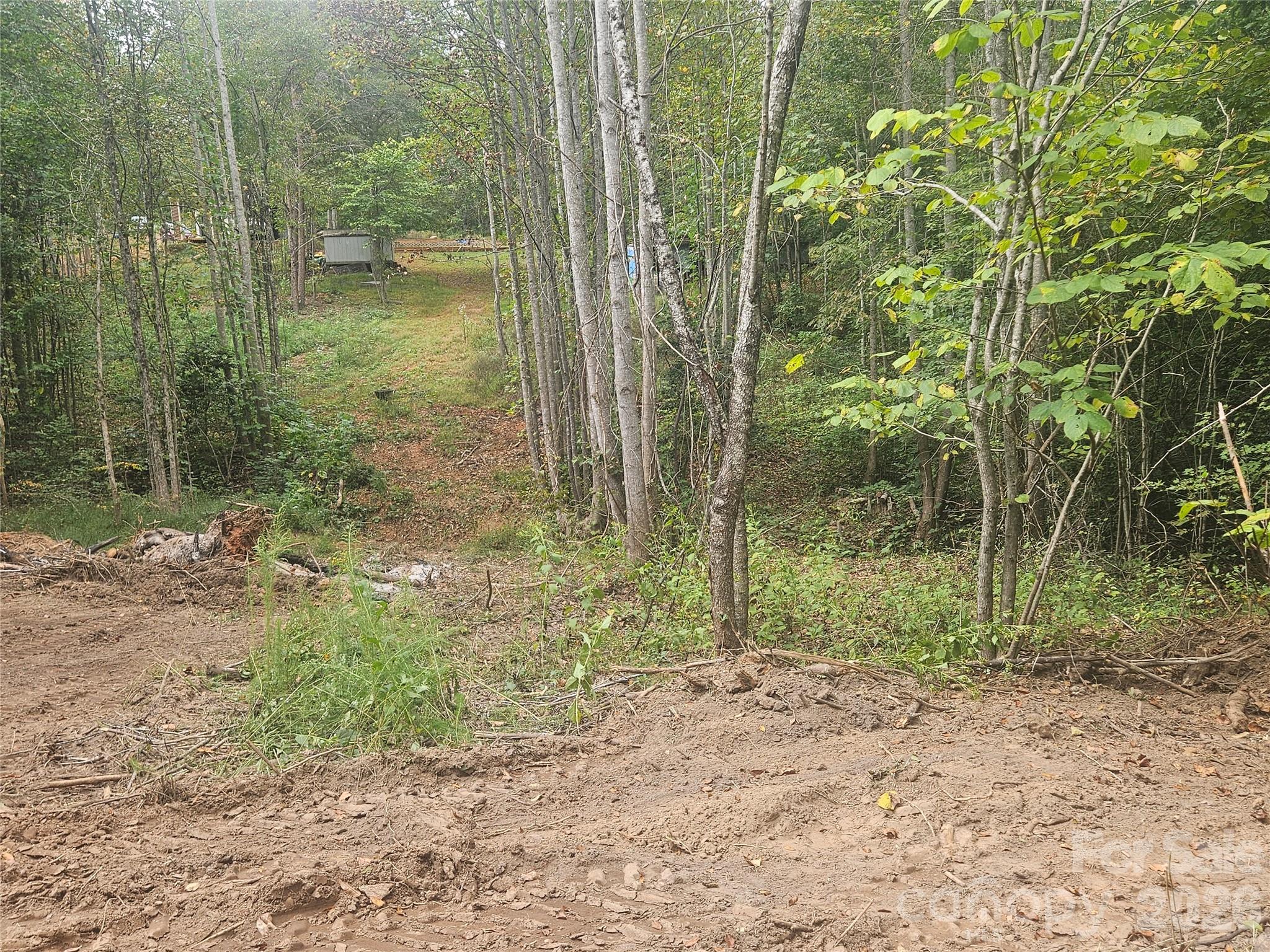 main property photo 27