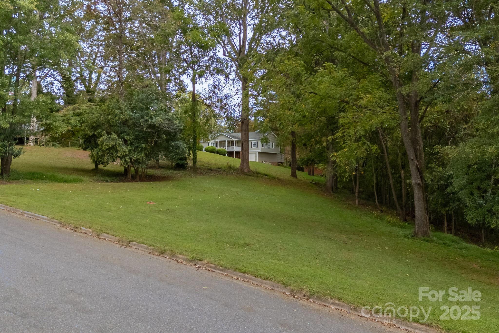 main property photo 47
