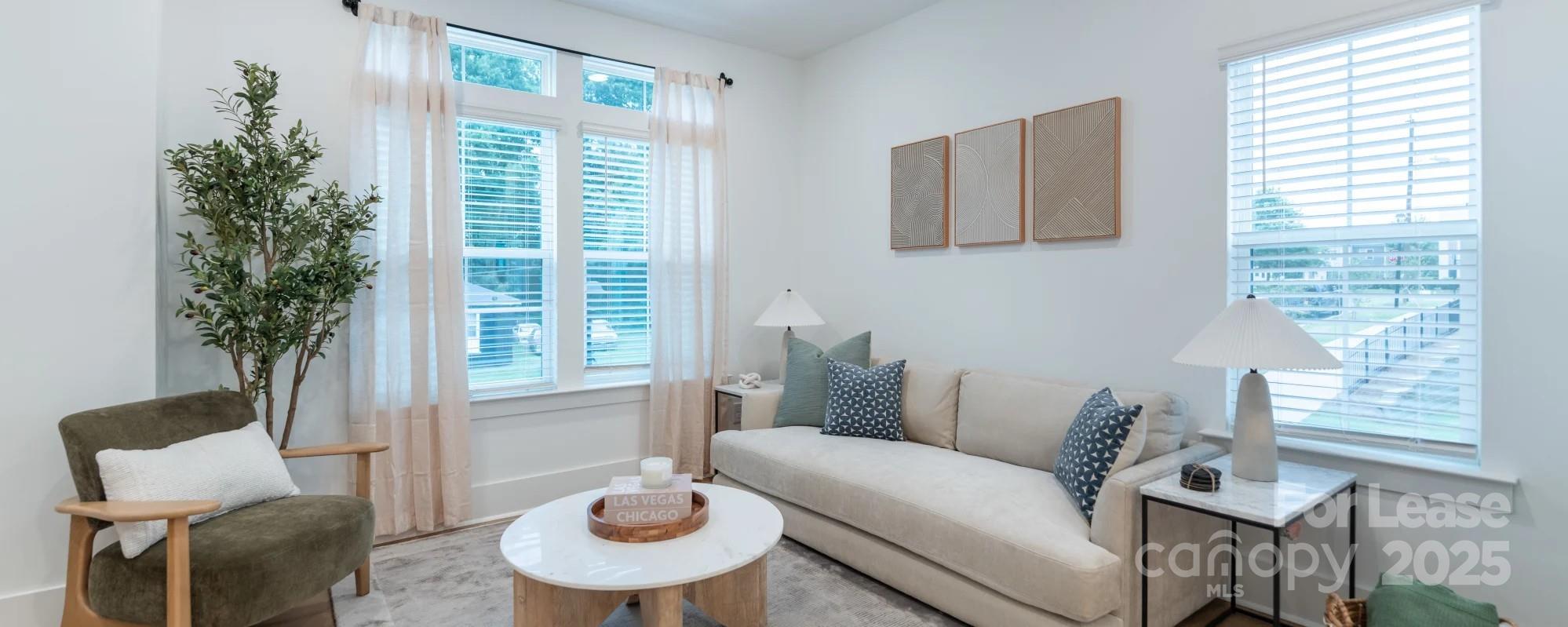 property viewer photo 10