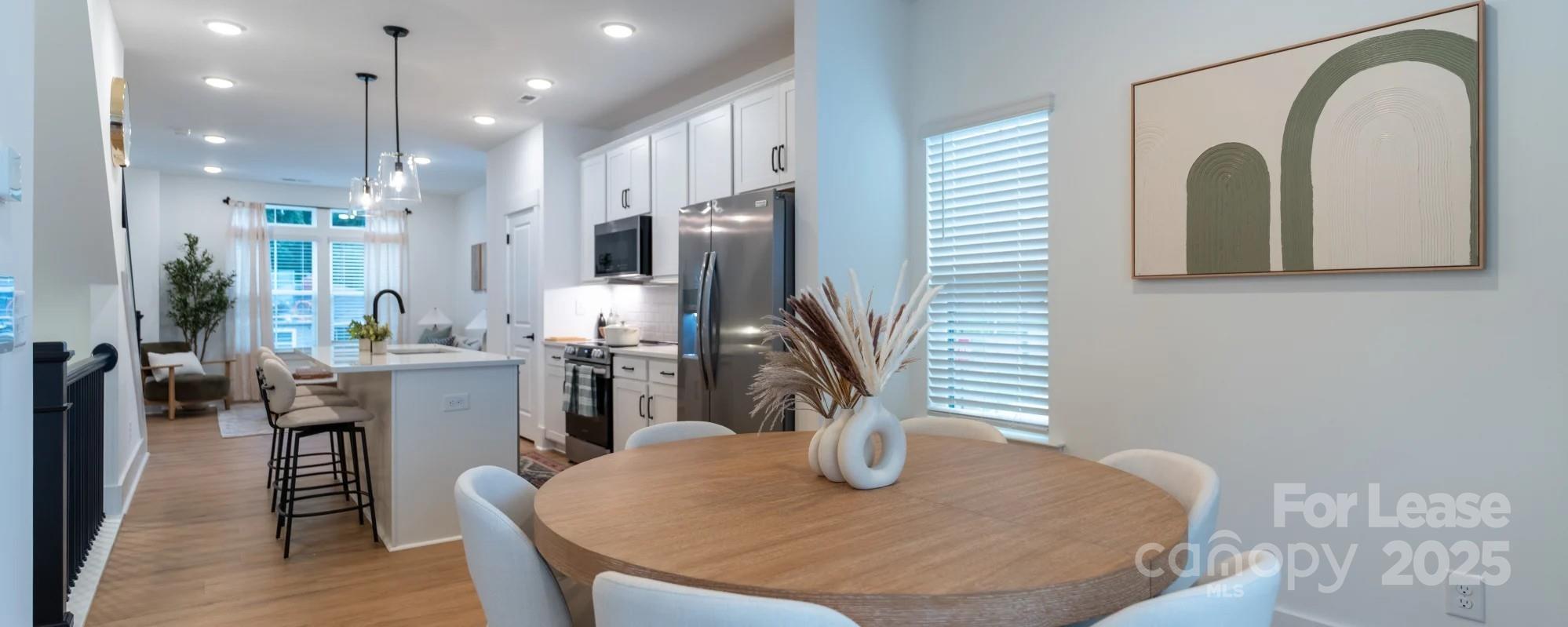 property viewer photo 8