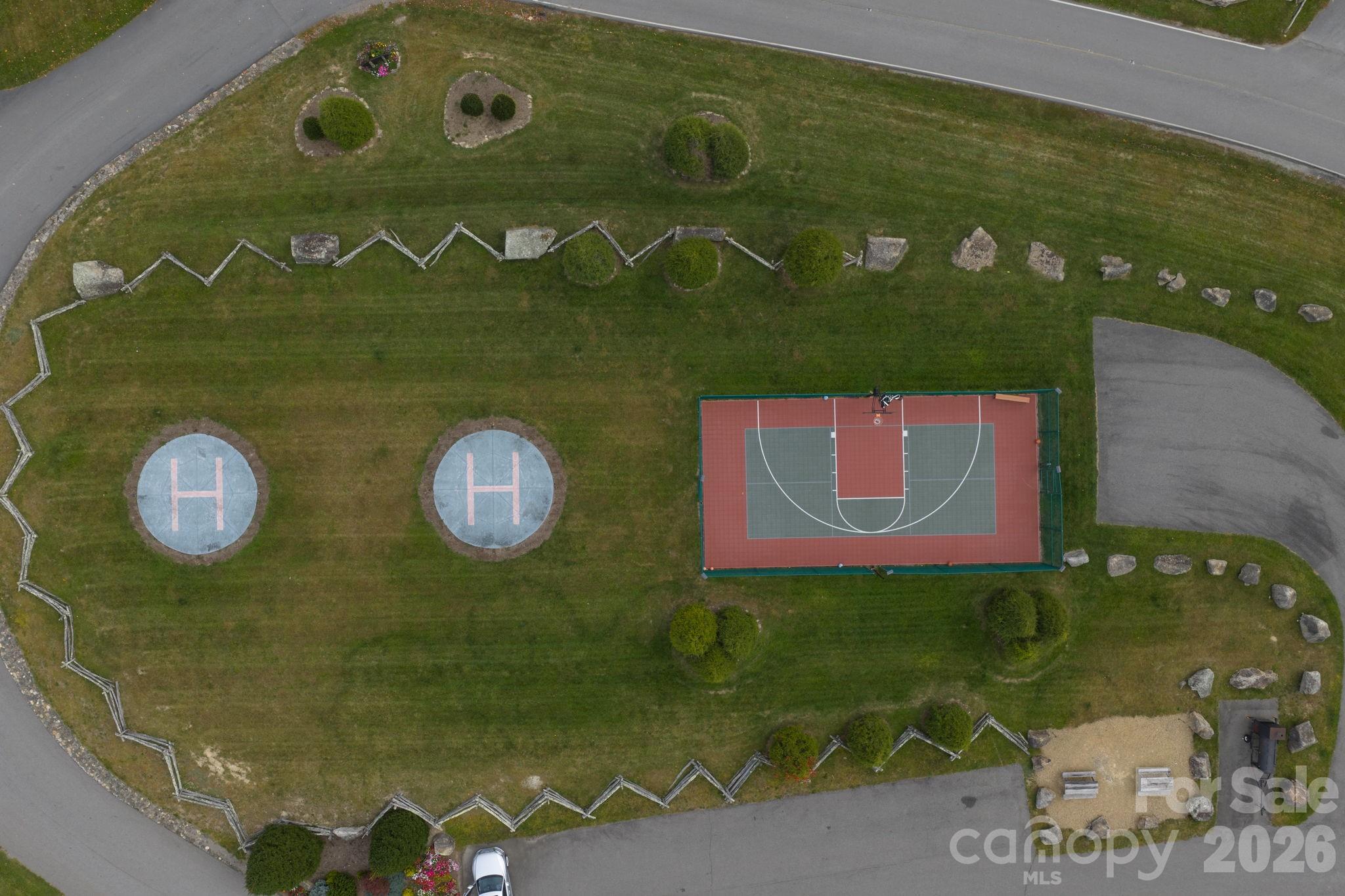 main property photo 12
