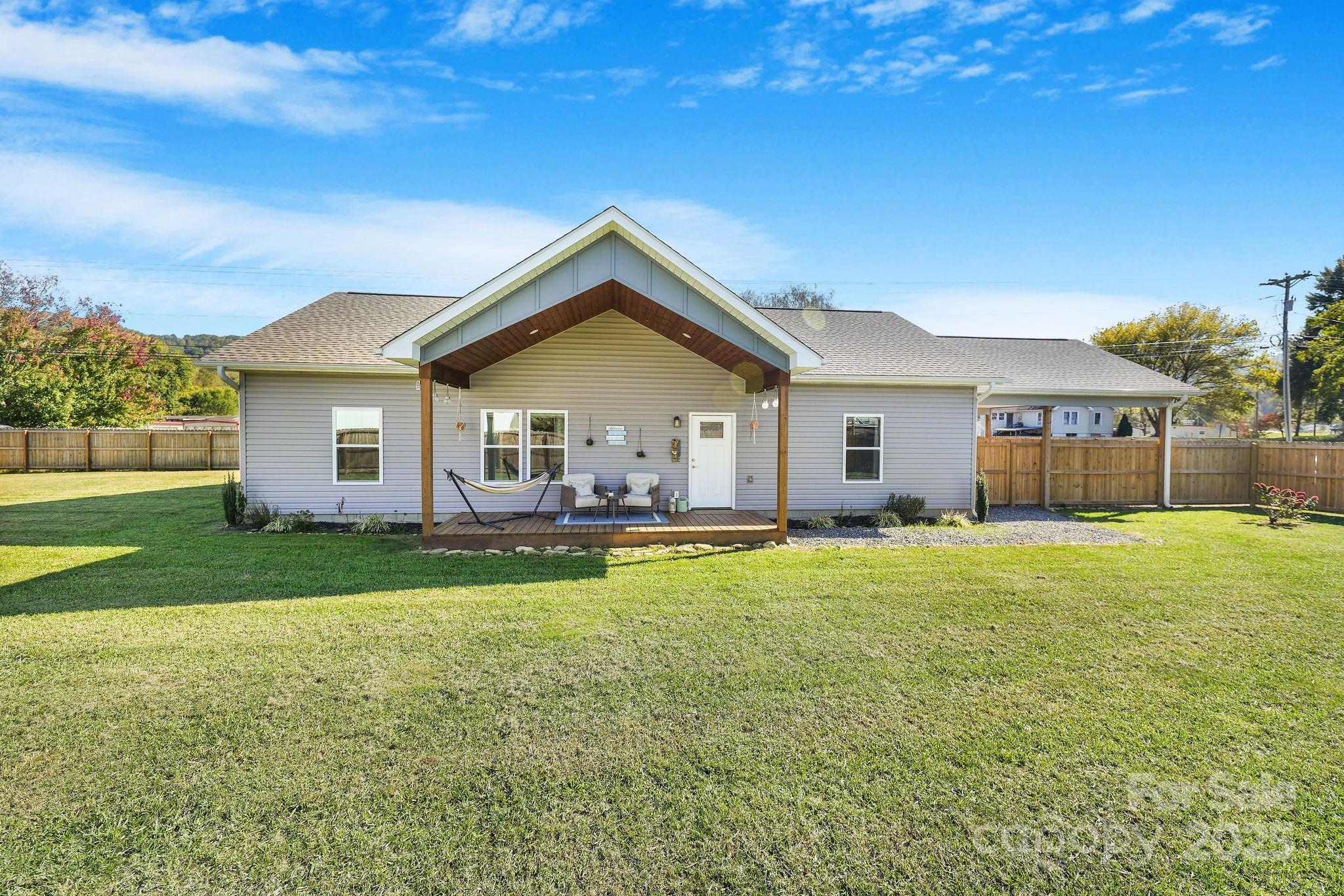 property viewer photo 1