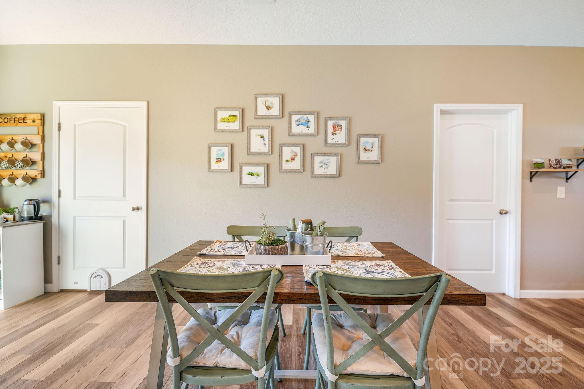 property viewer photo 11