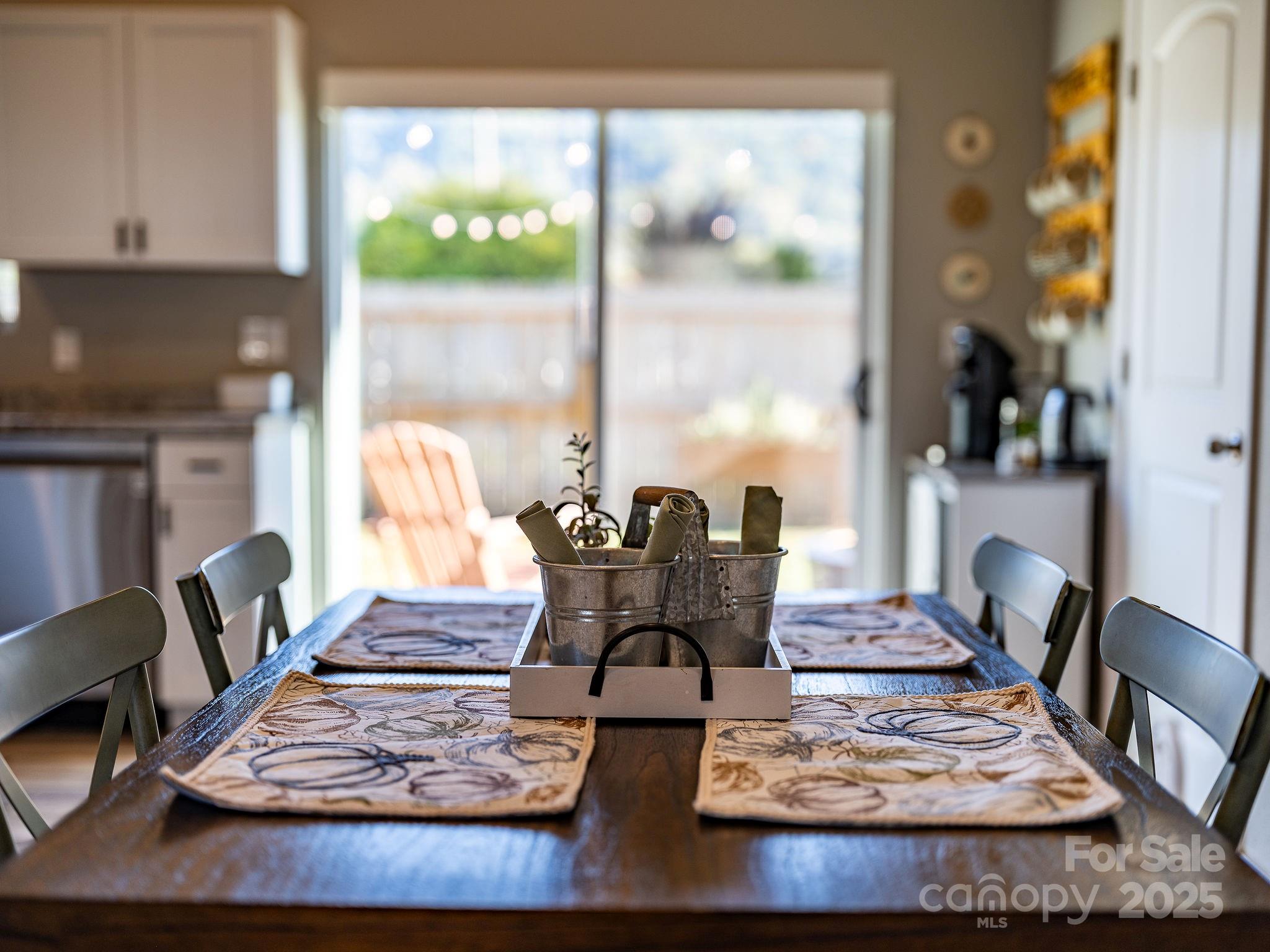property viewer photo 16