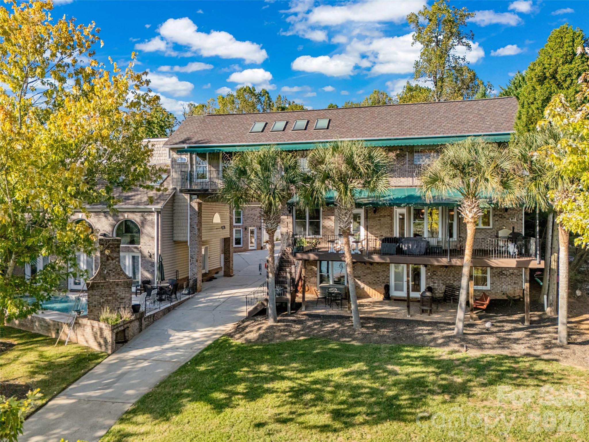 main property photo 38
