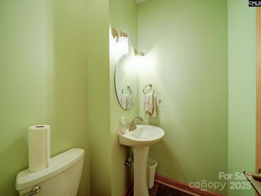 main property photo 22