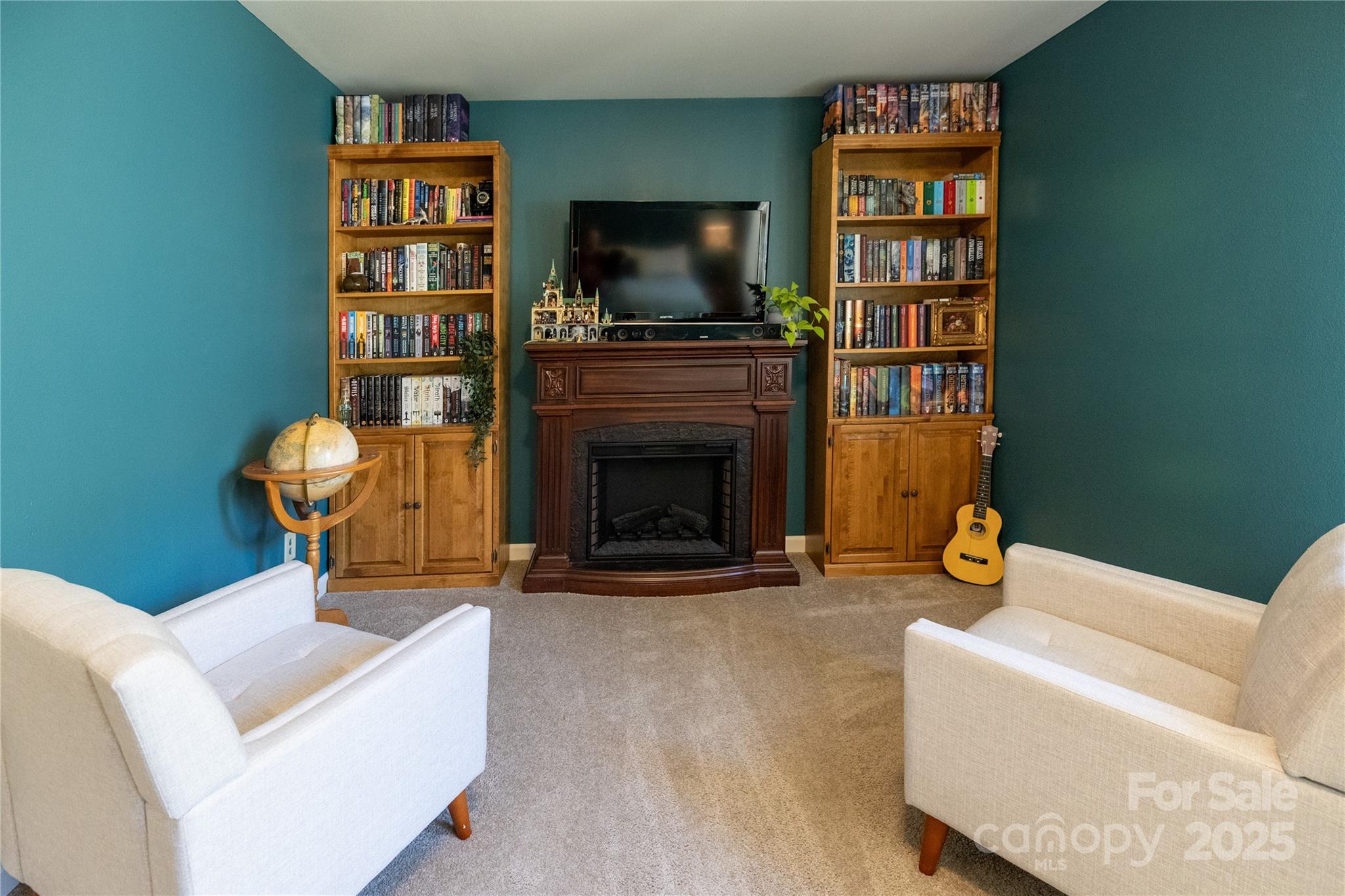 main property photo 13