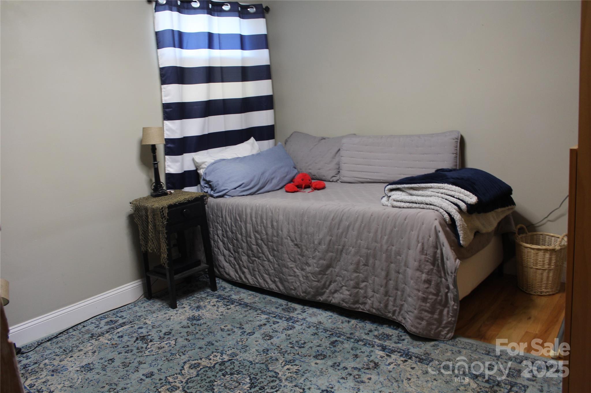 main property photo 15