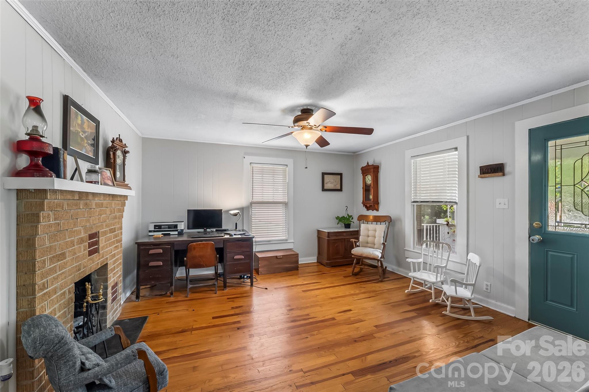 main property photo 4