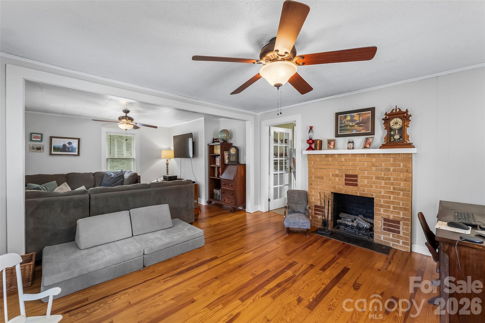 main property photo 5