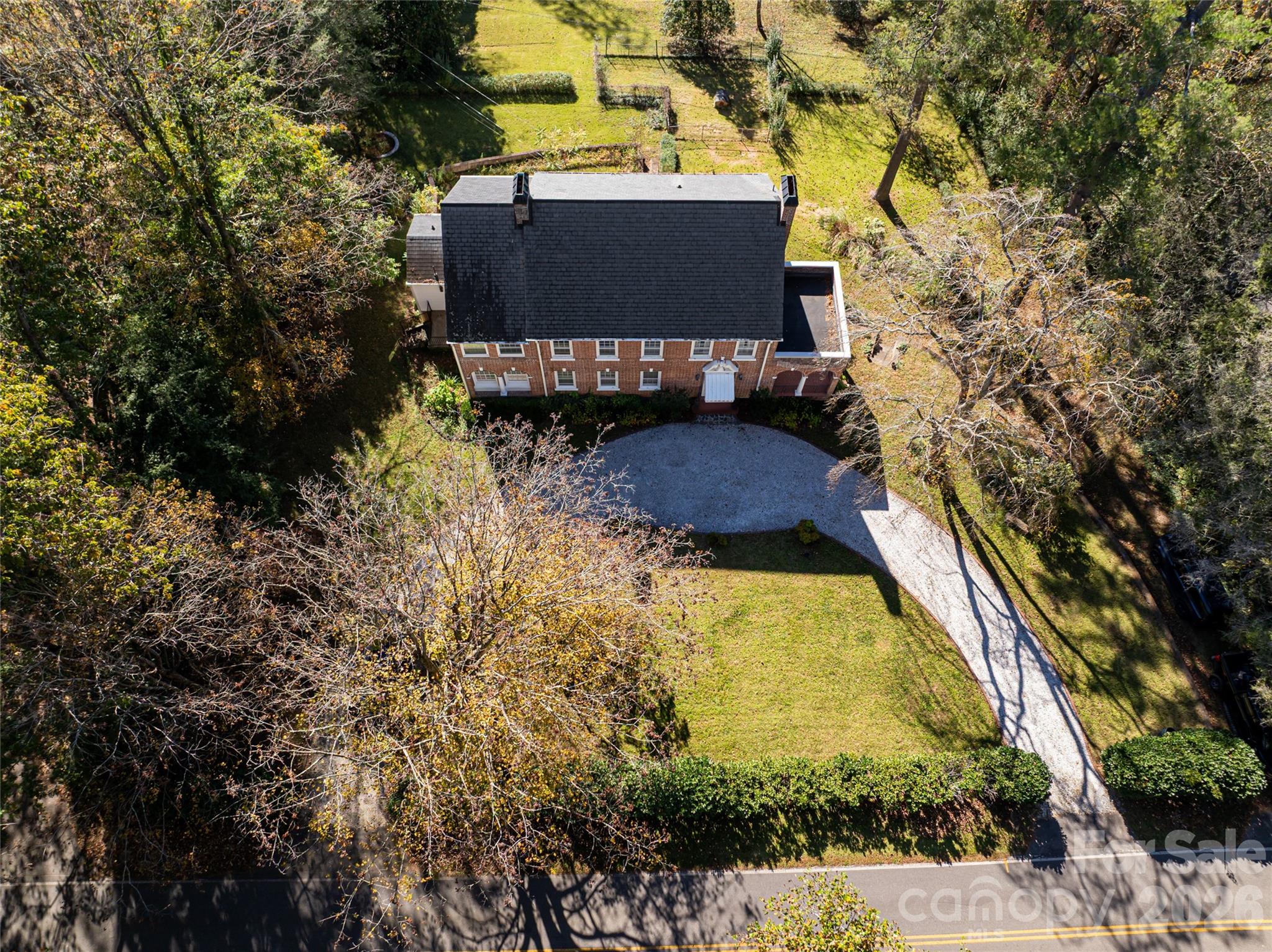 main property photo 45