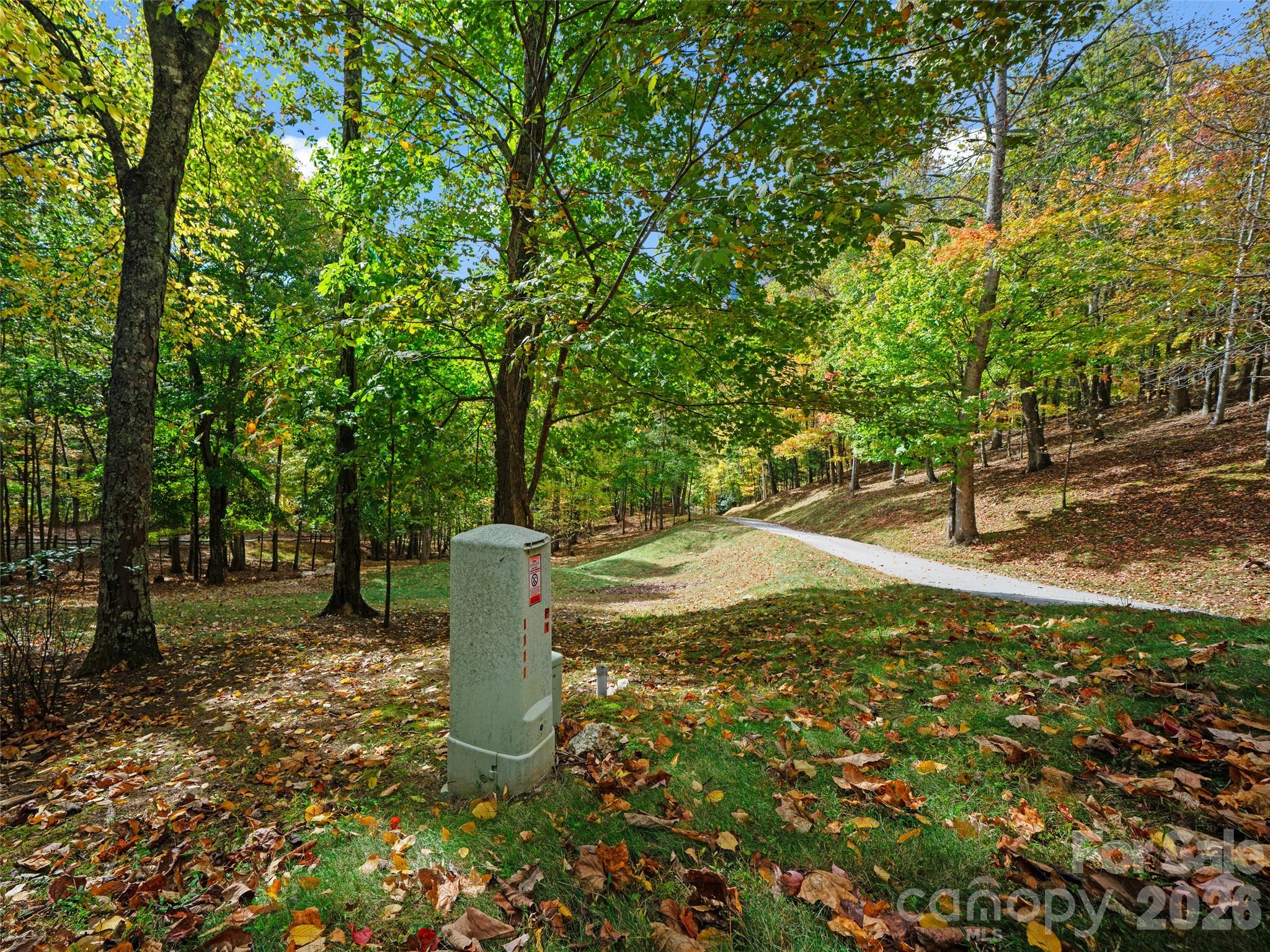 main property photo 7