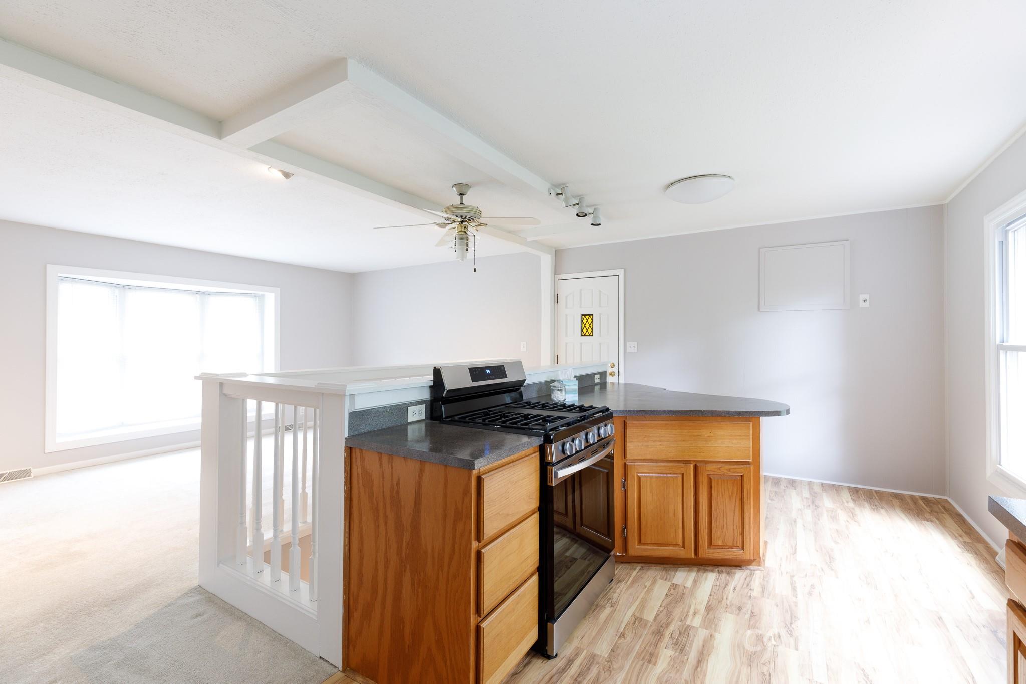 property viewer photo 10
