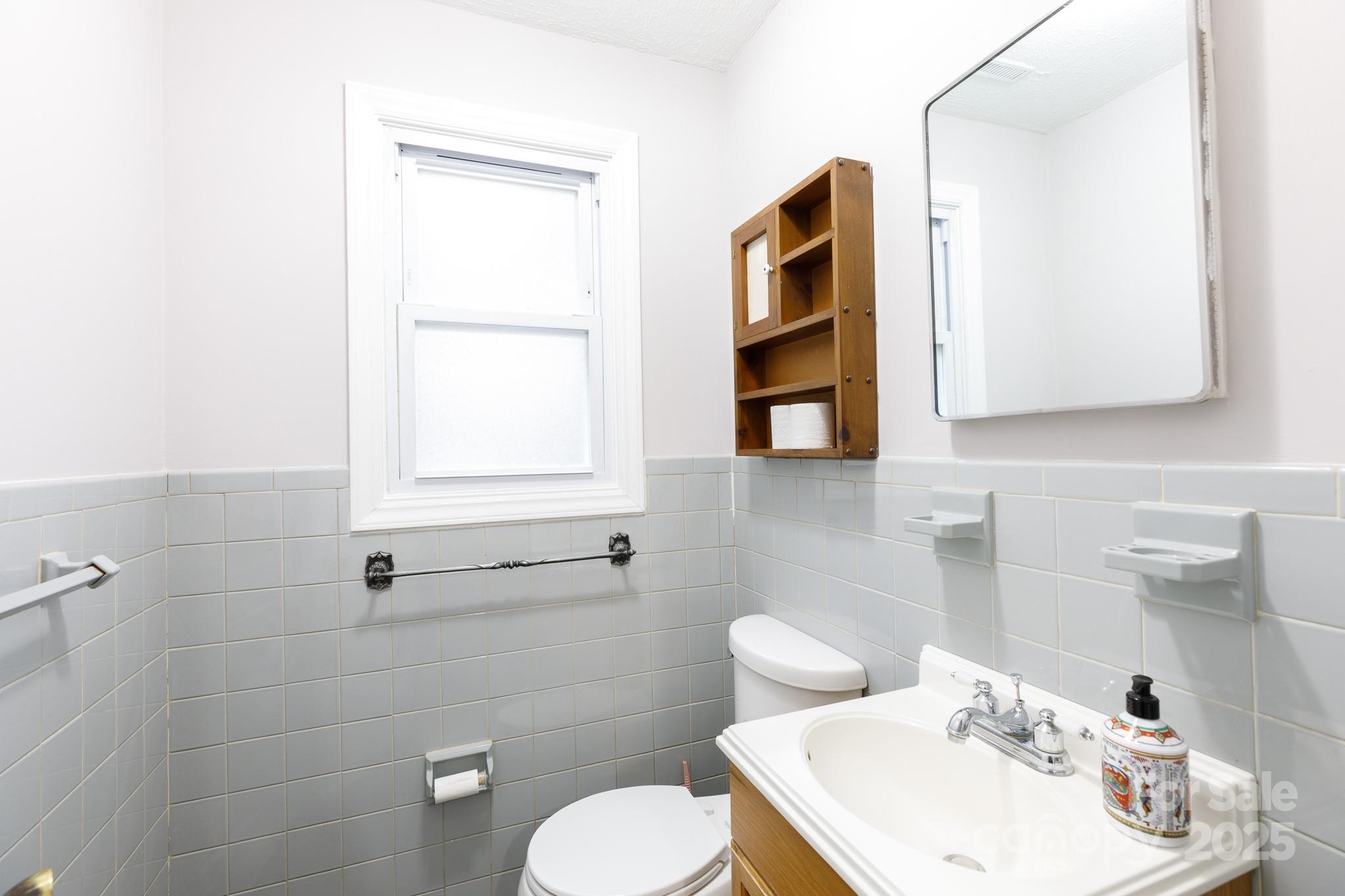 property viewer photo 31