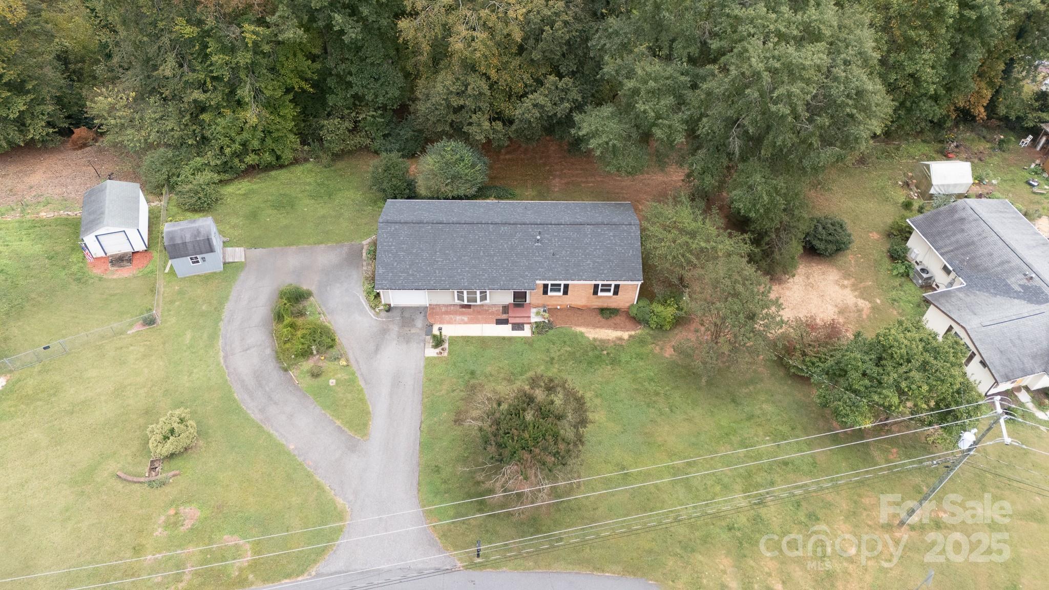 property viewer photo 38