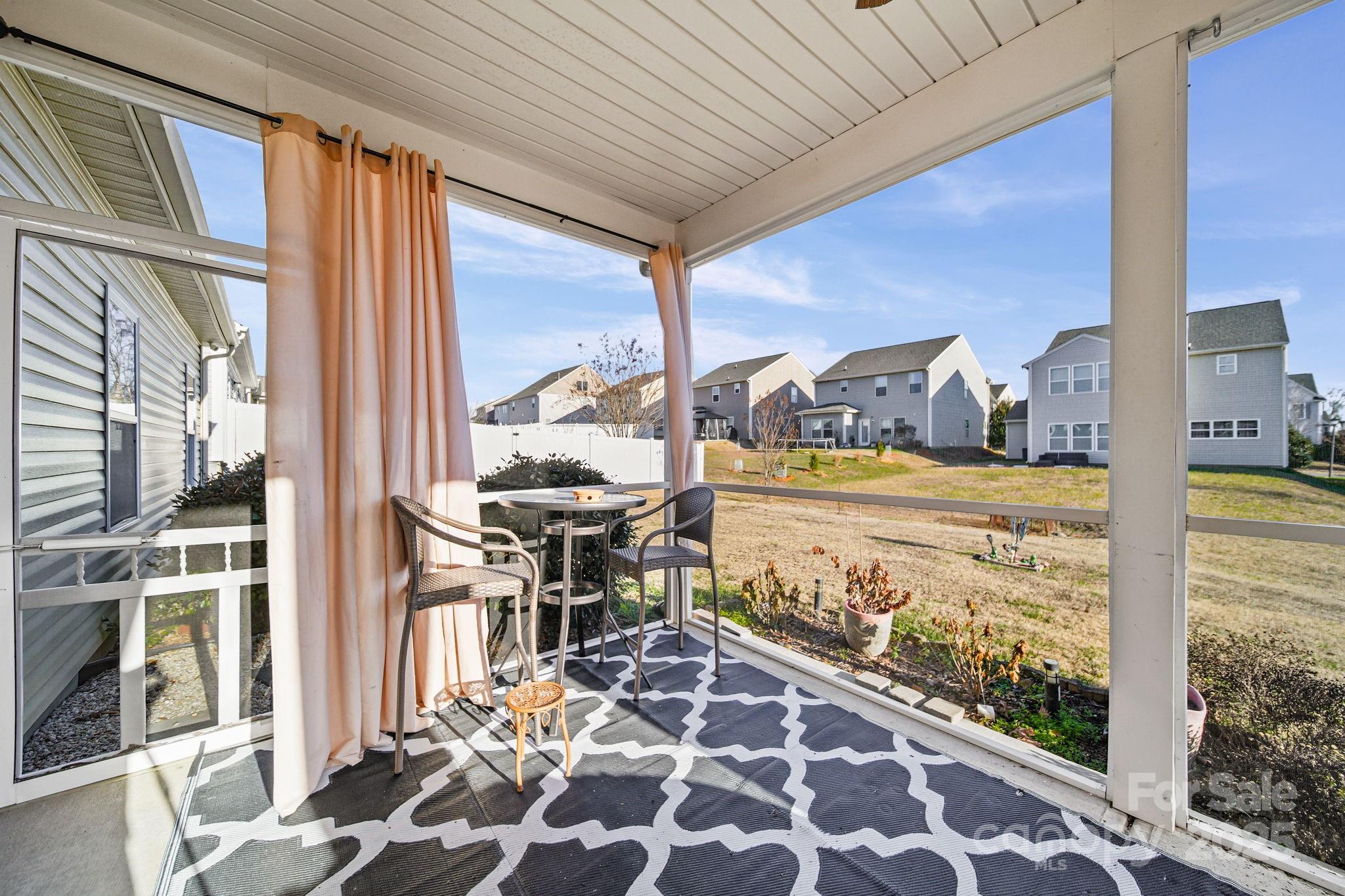 property viewer photo 16