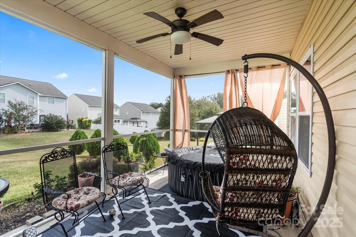 property viewer photo 18