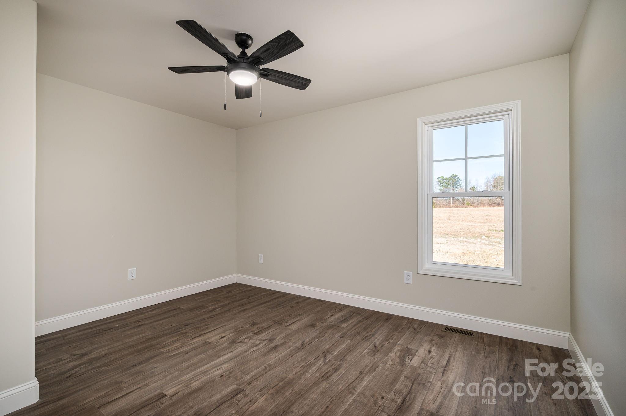 property viewer photo 21