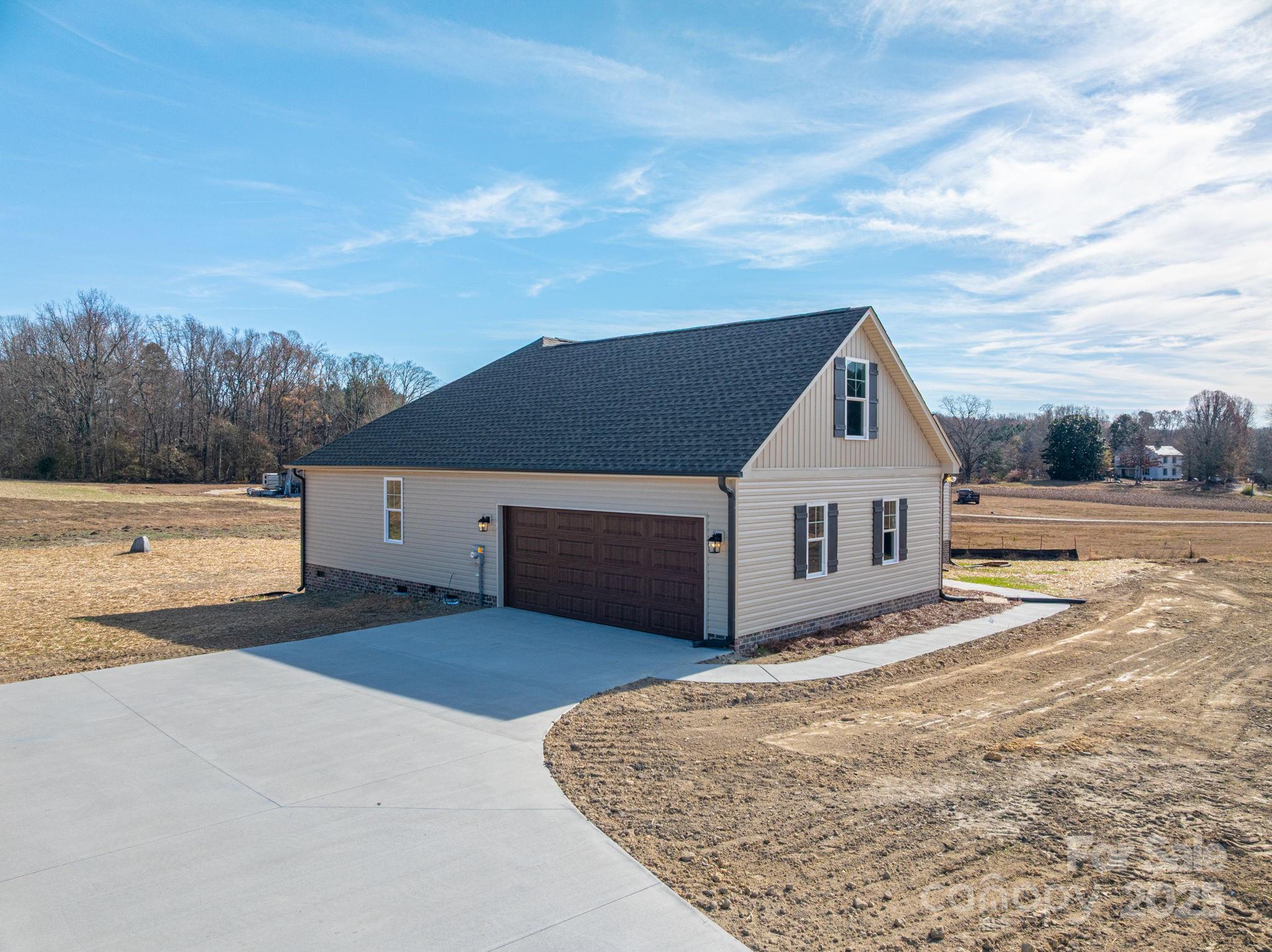 property viewer photo 27