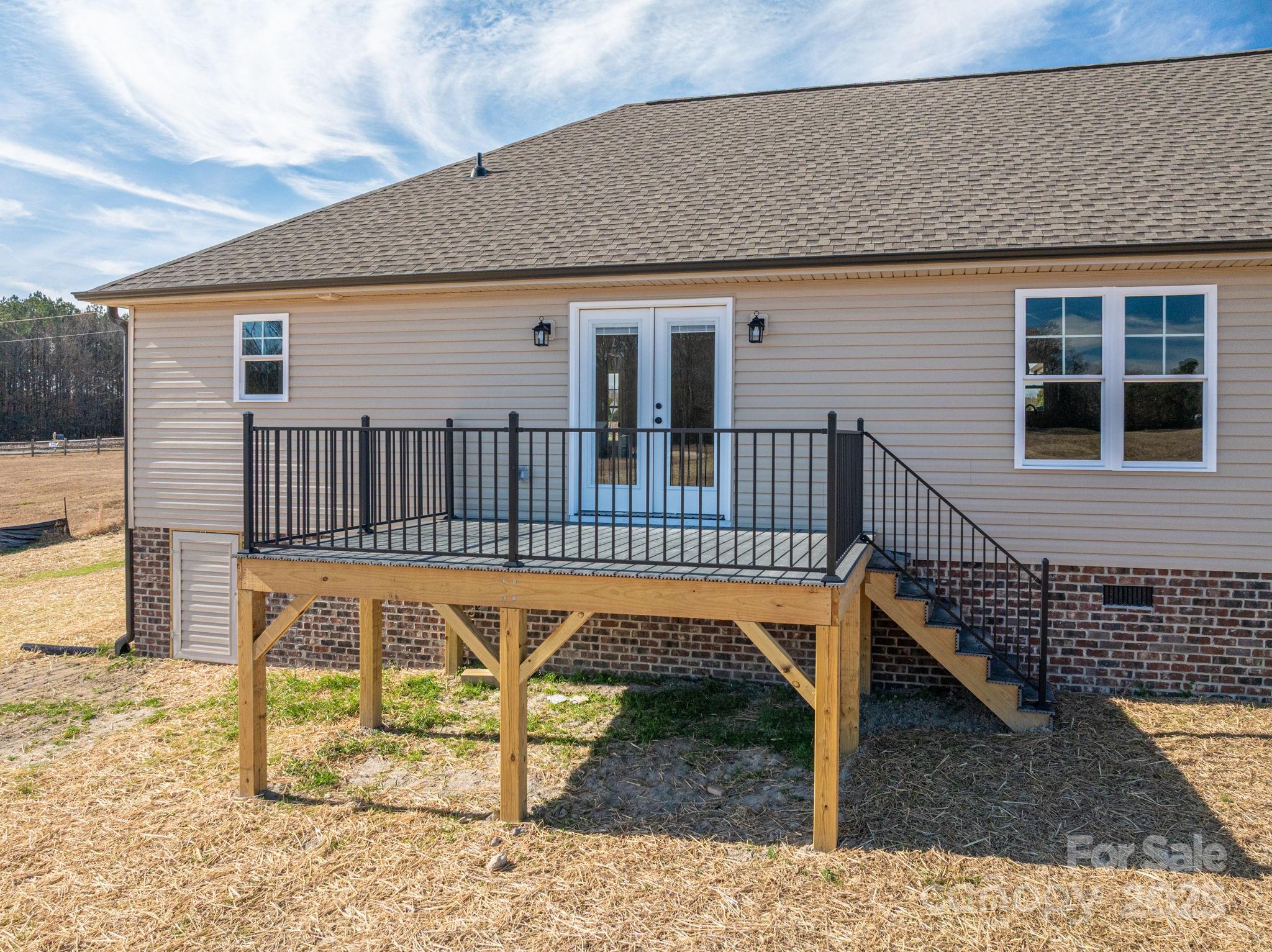 property viewer photo 30
