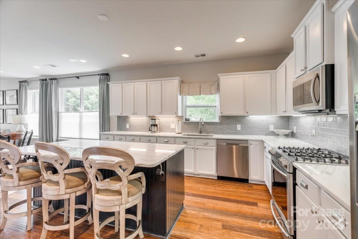 property viewer photo 15
