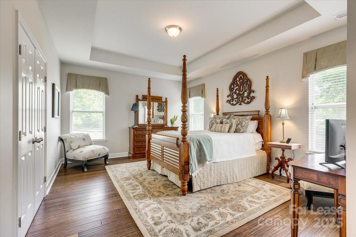 property viewer photo 19