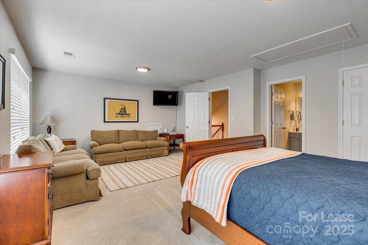 property viewer photo 33