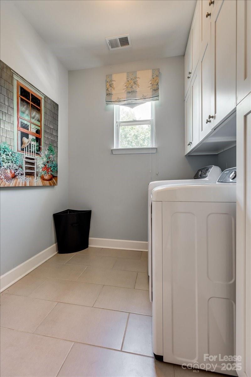 property viewer photo 40