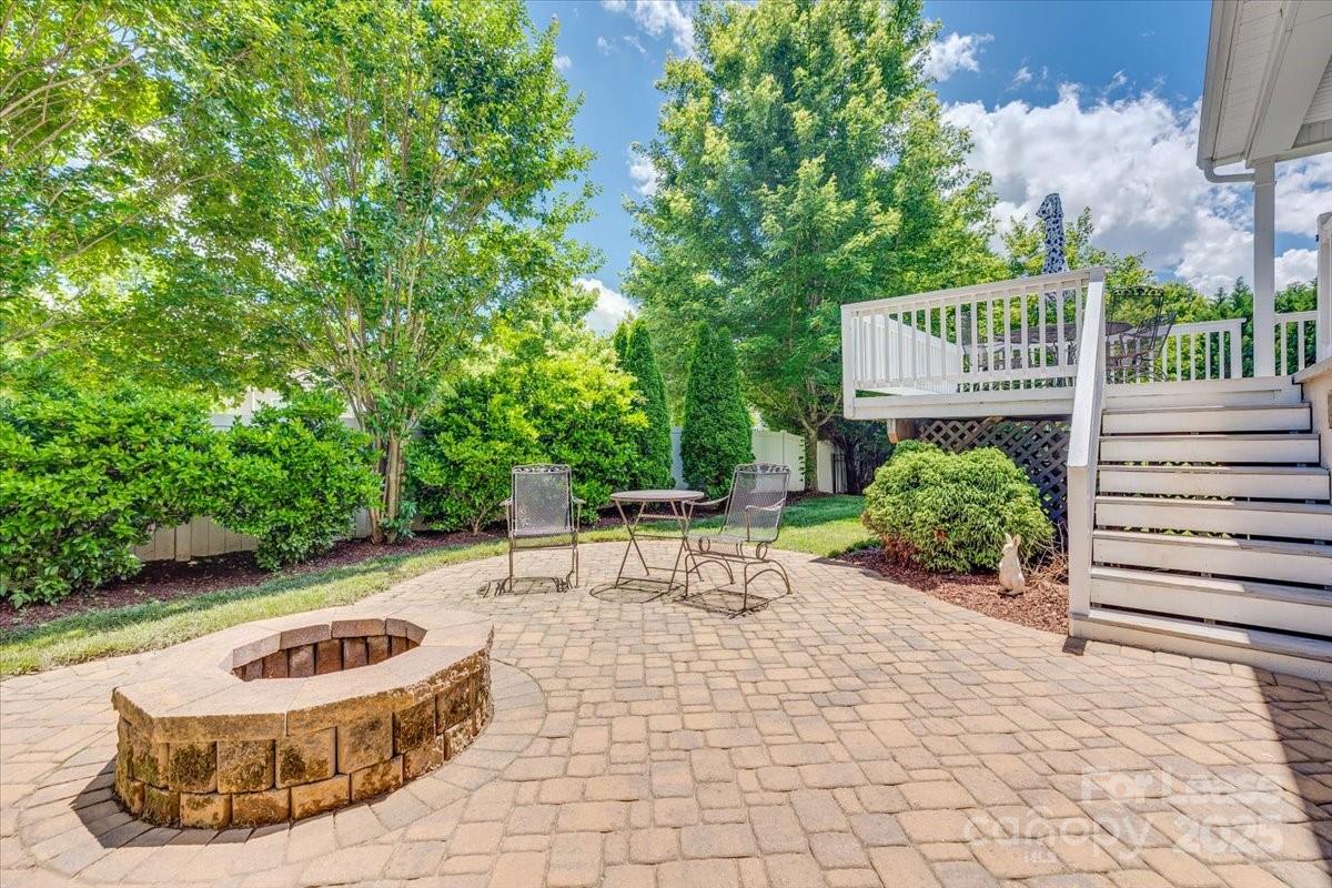 property viewer photo 44