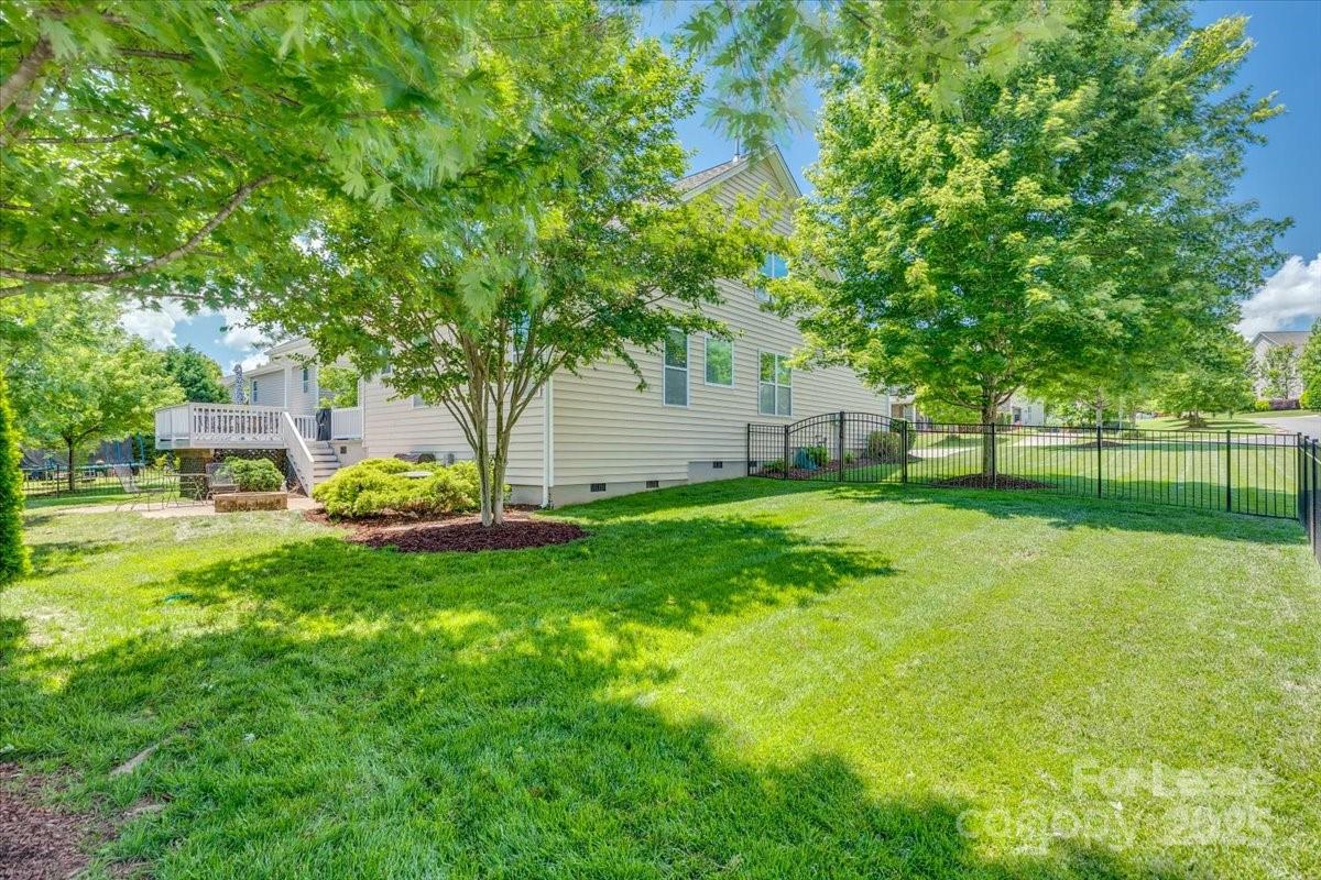 property viewer photo 45