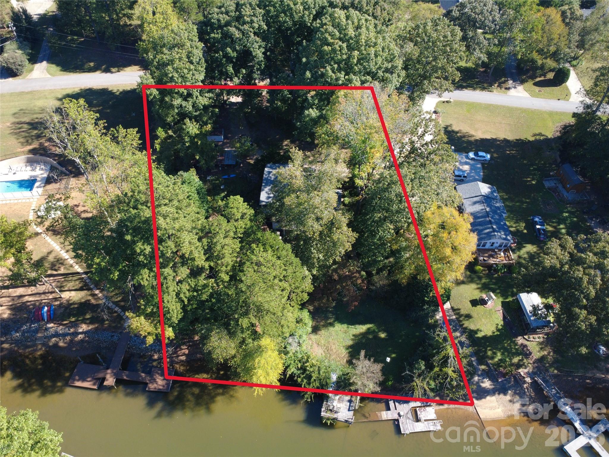 main property photo 4