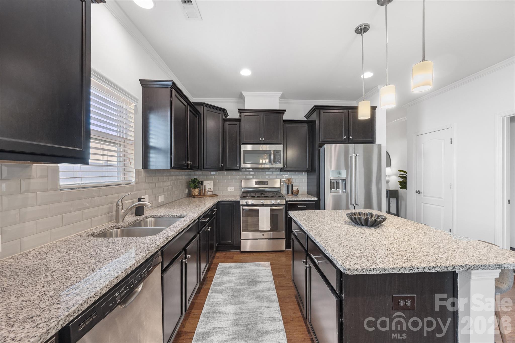 property viewer photo 13
