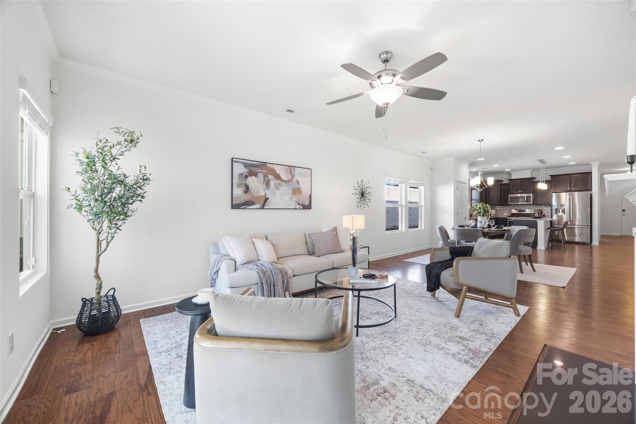 property viewer photo 17