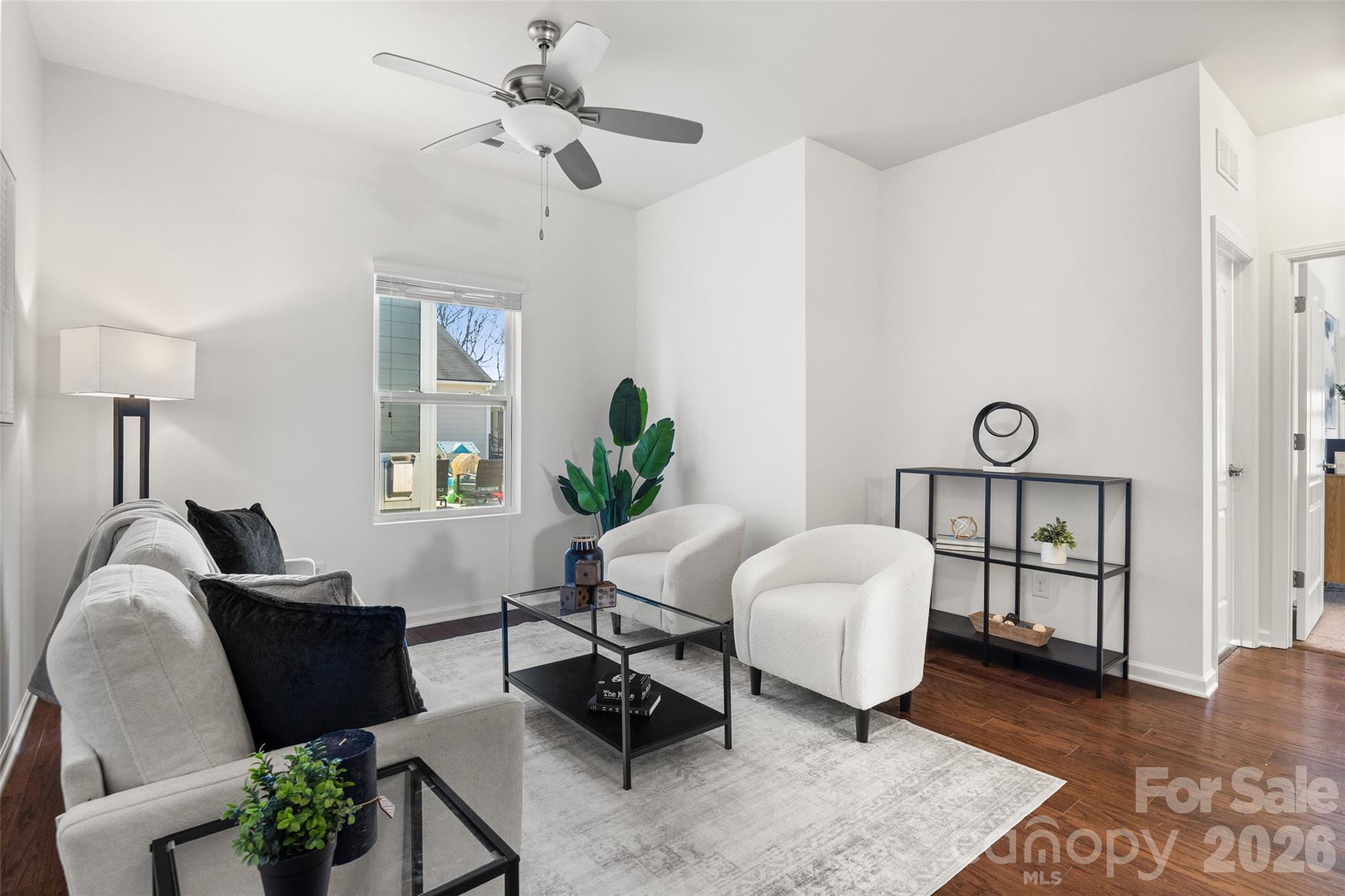 property viewer photo 19