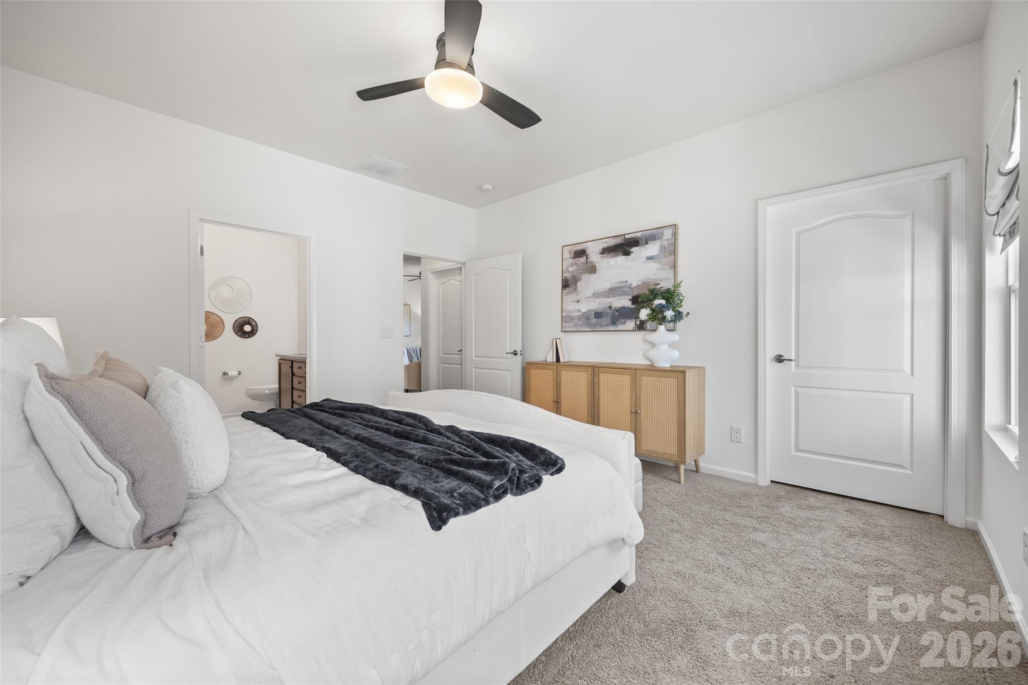 property viewer photo 23