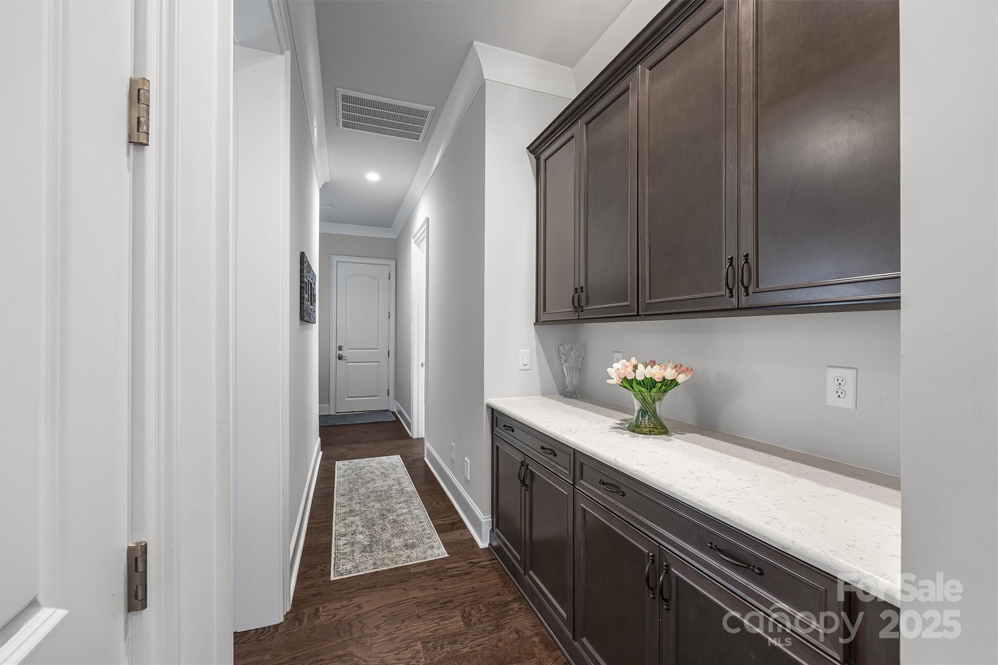 property viewer photo 13