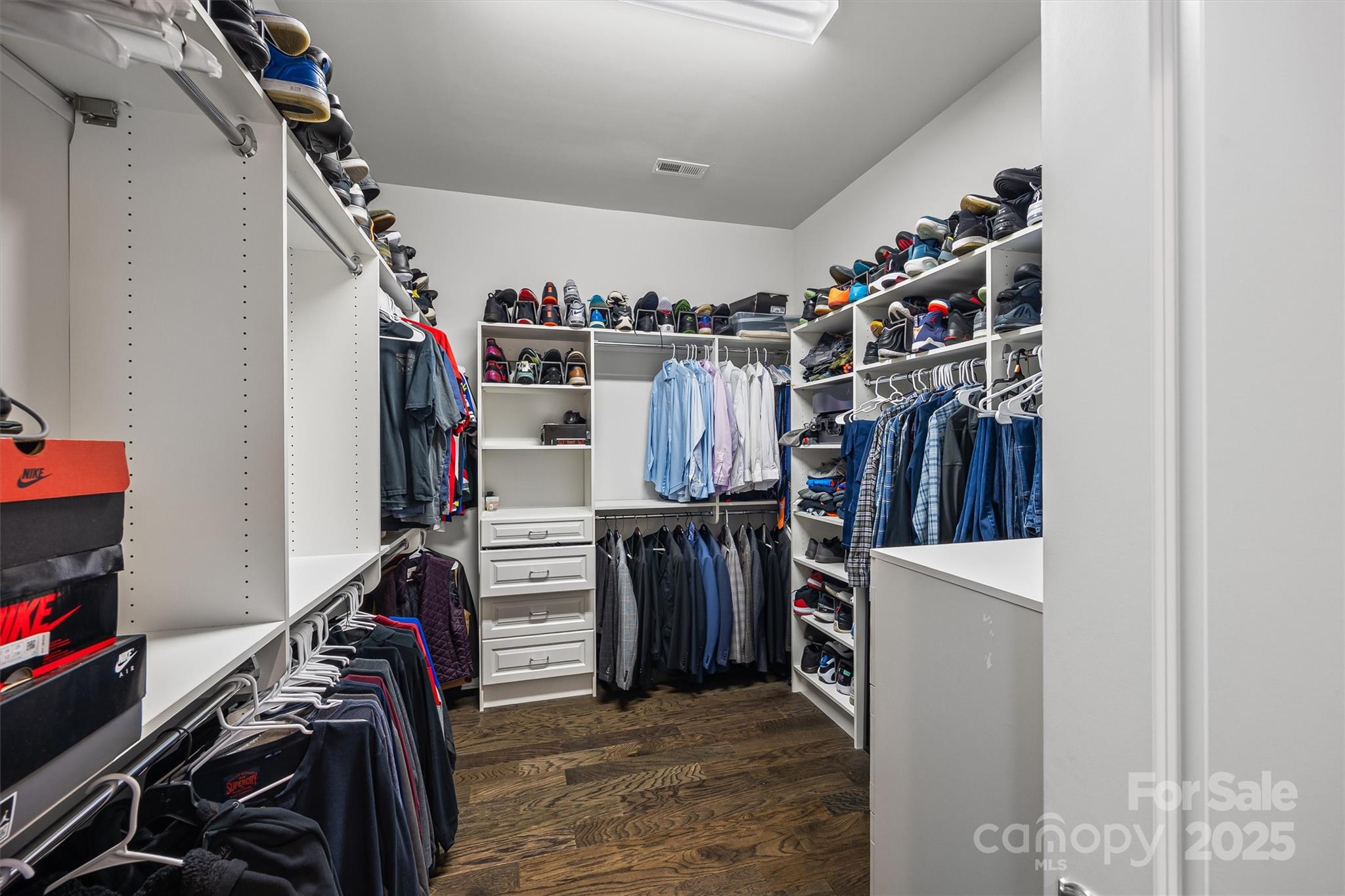 property viewer photo 23