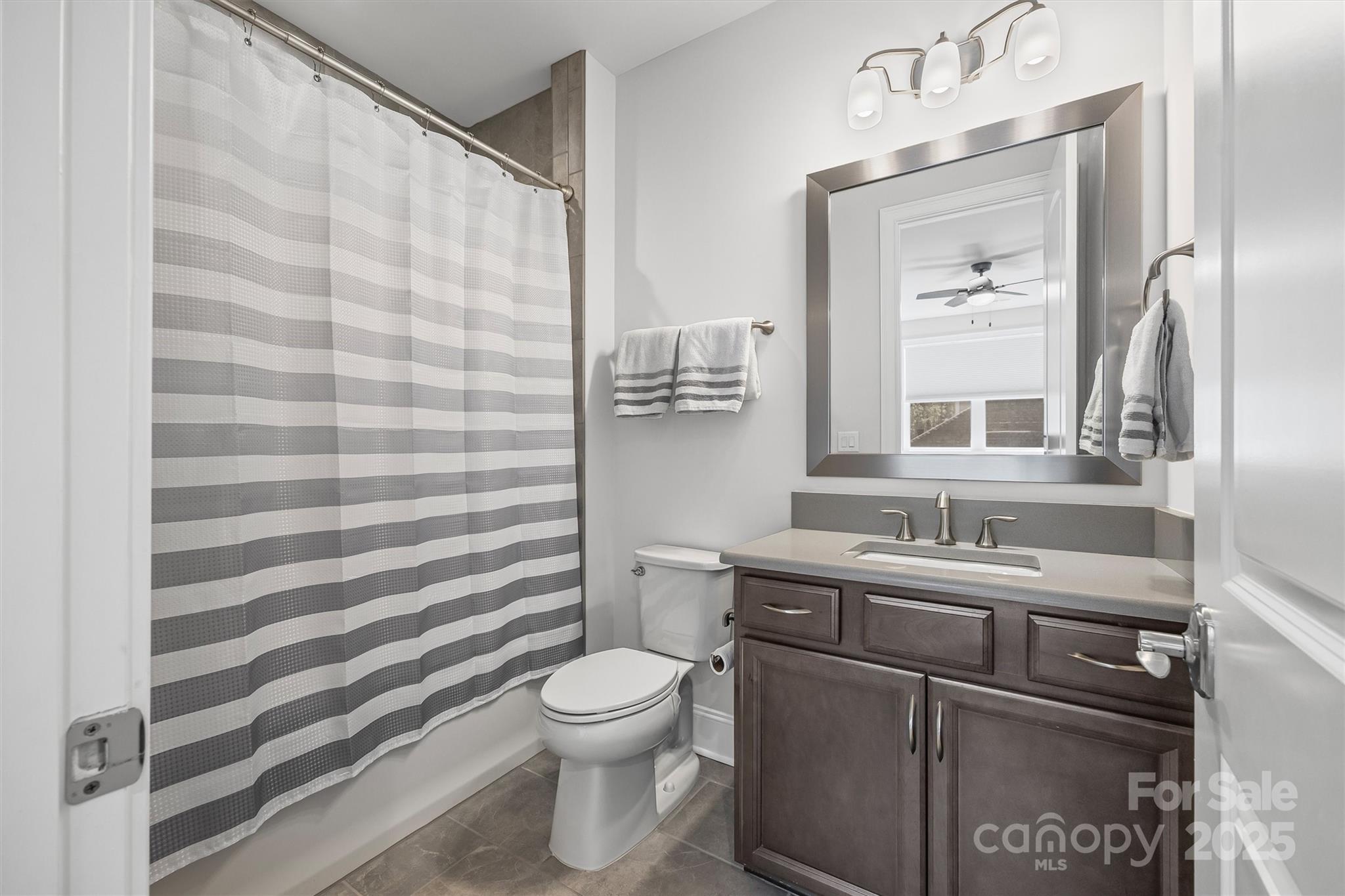property viewer photo 34