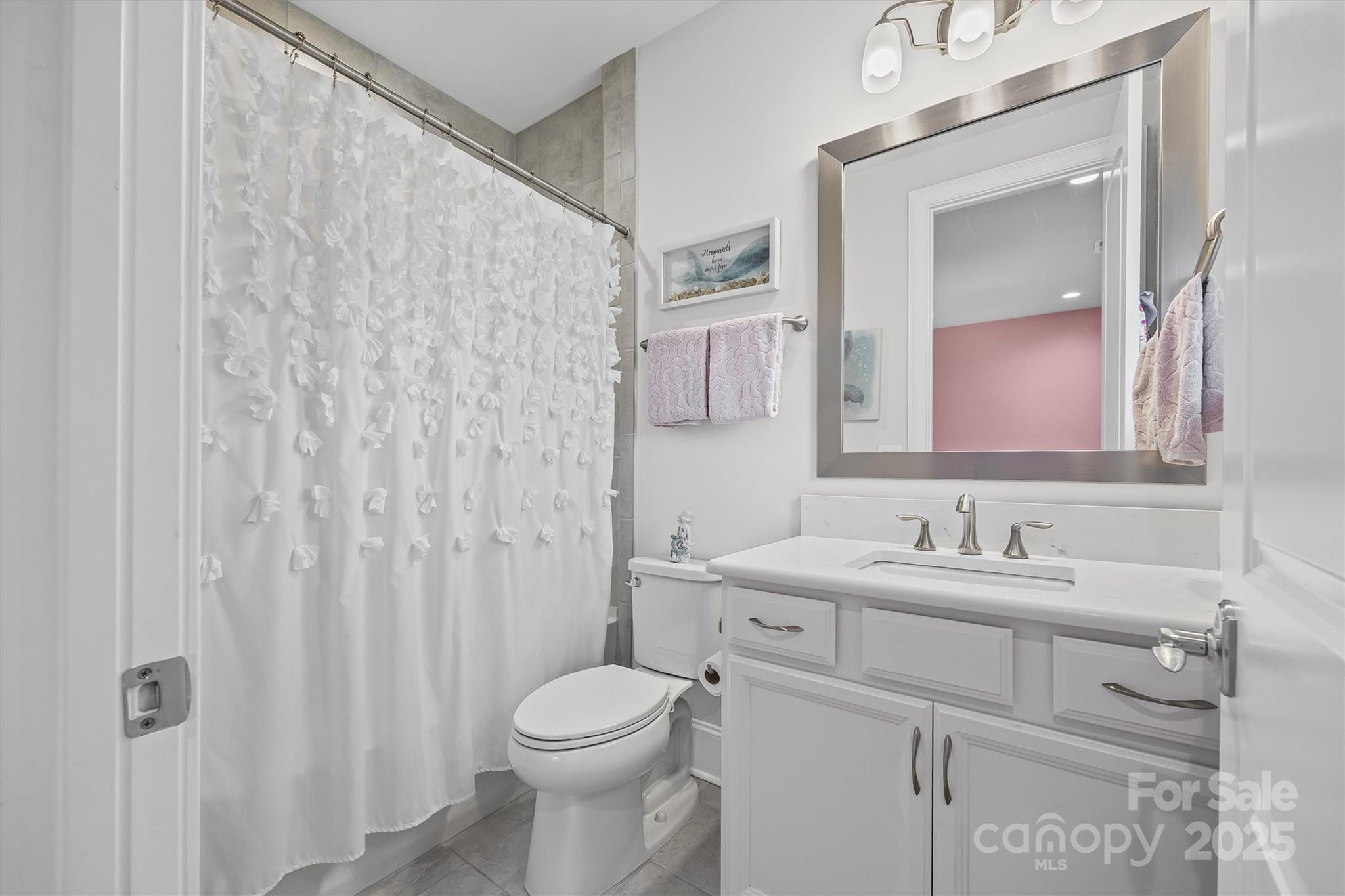 property viewer photo 38