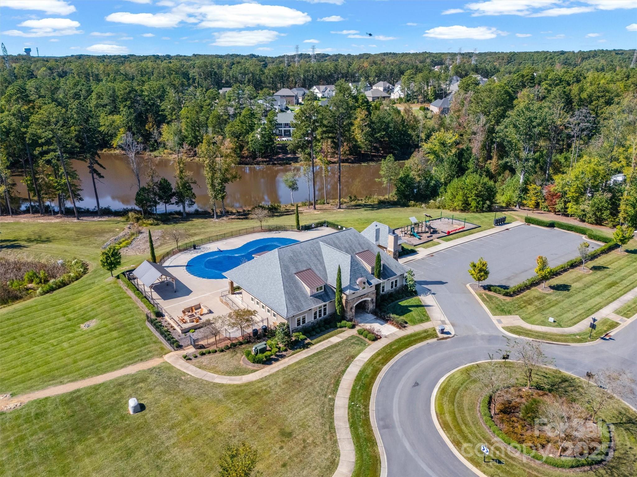 property viewer photo 44