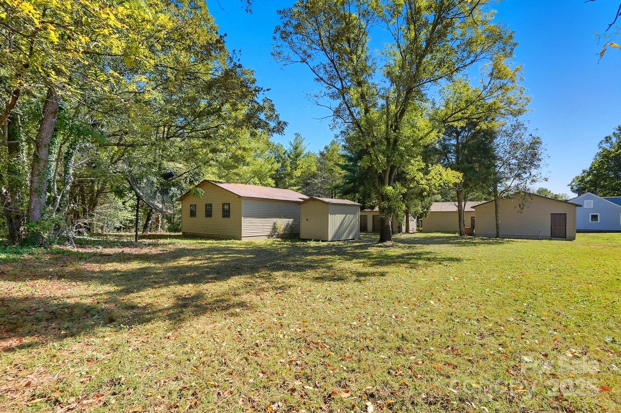 main property photo 43