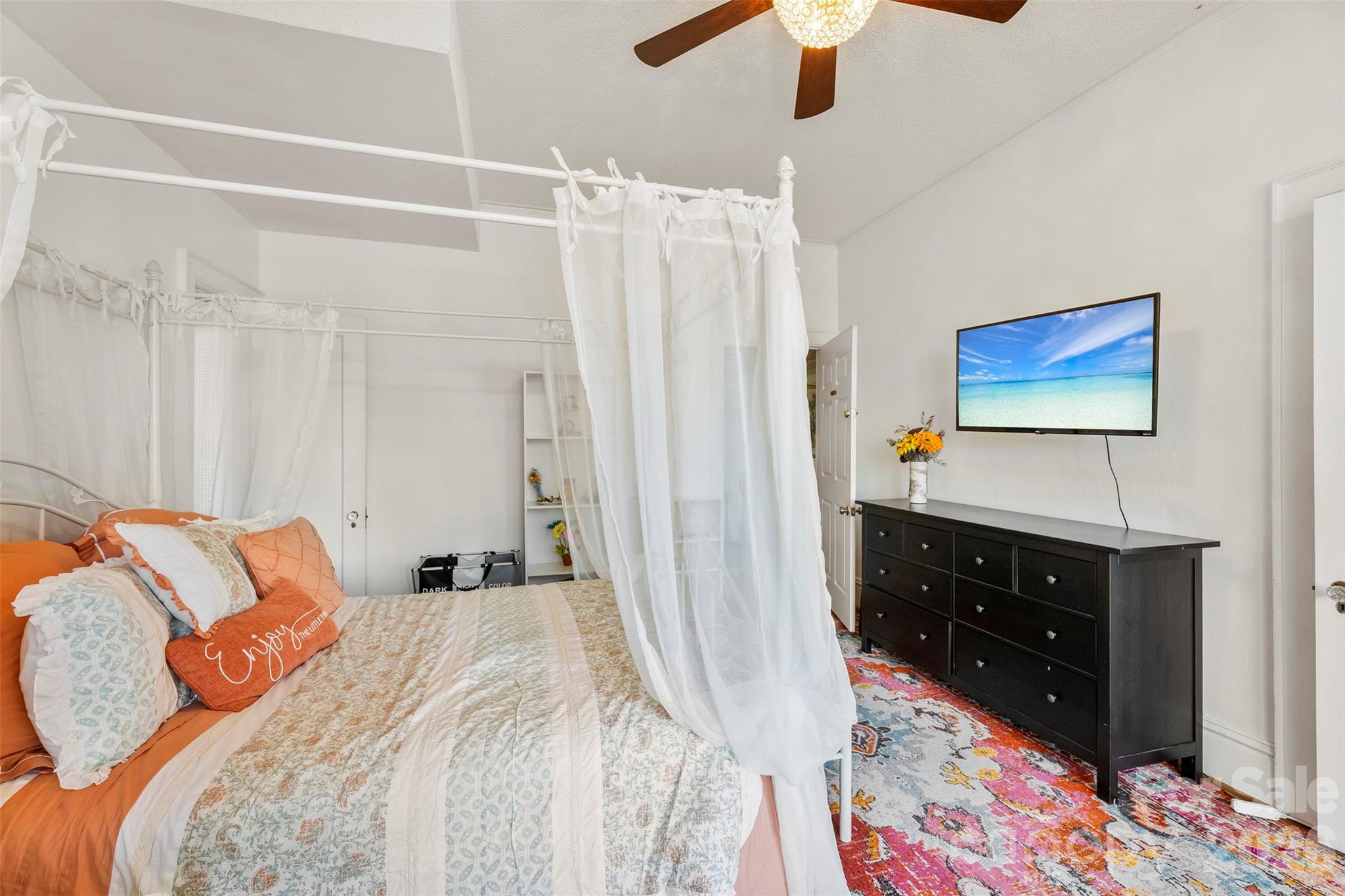 property viewer photo 14